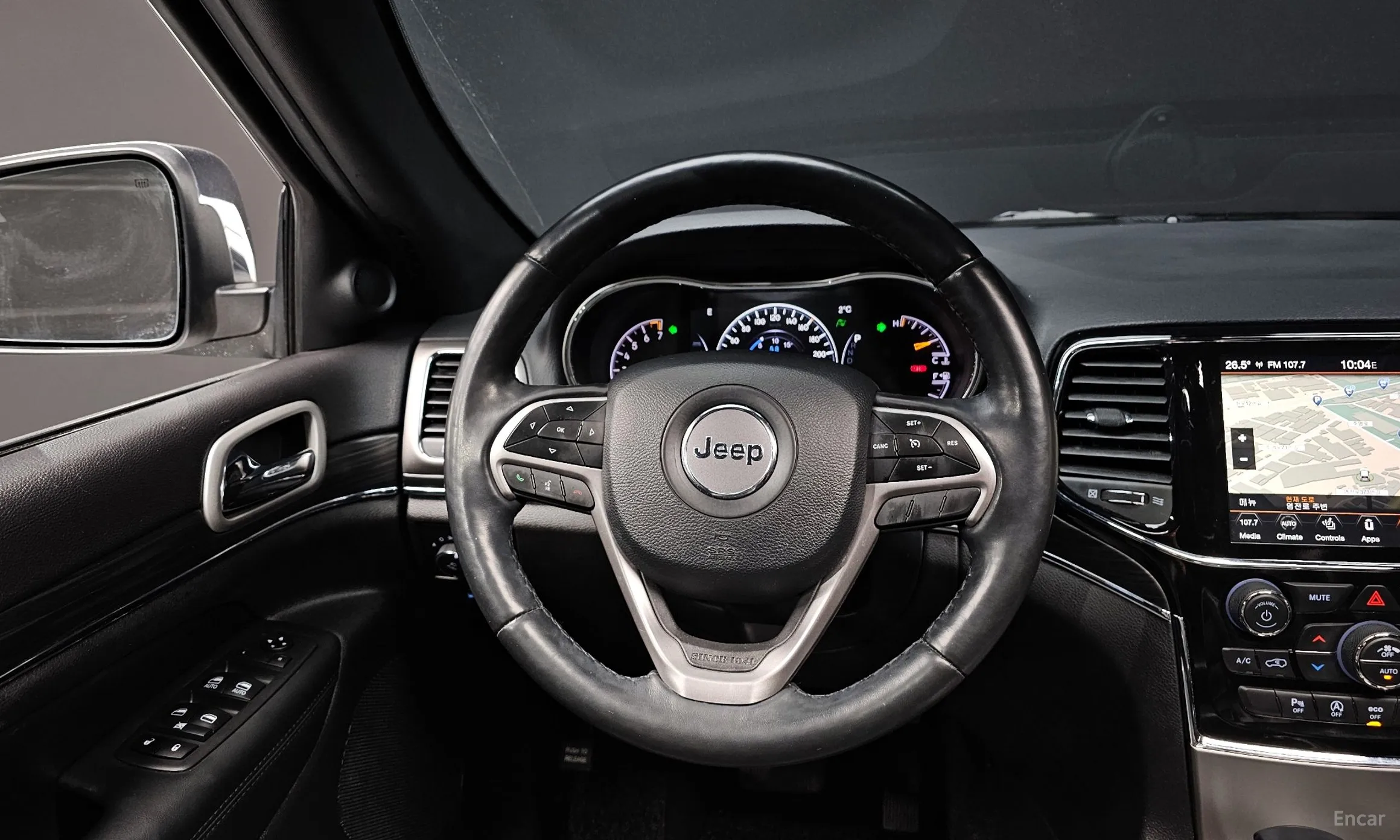 Jeep Grand Cherokee превью 13