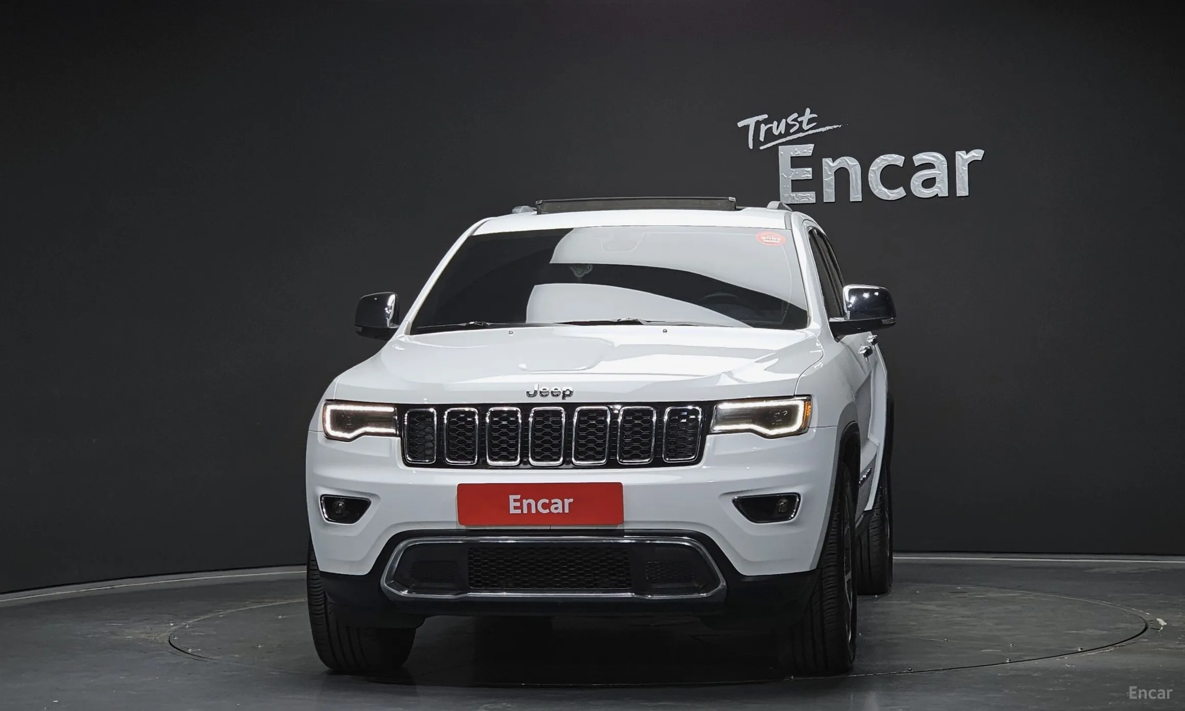 Jeep Grand Cherokee превью 3