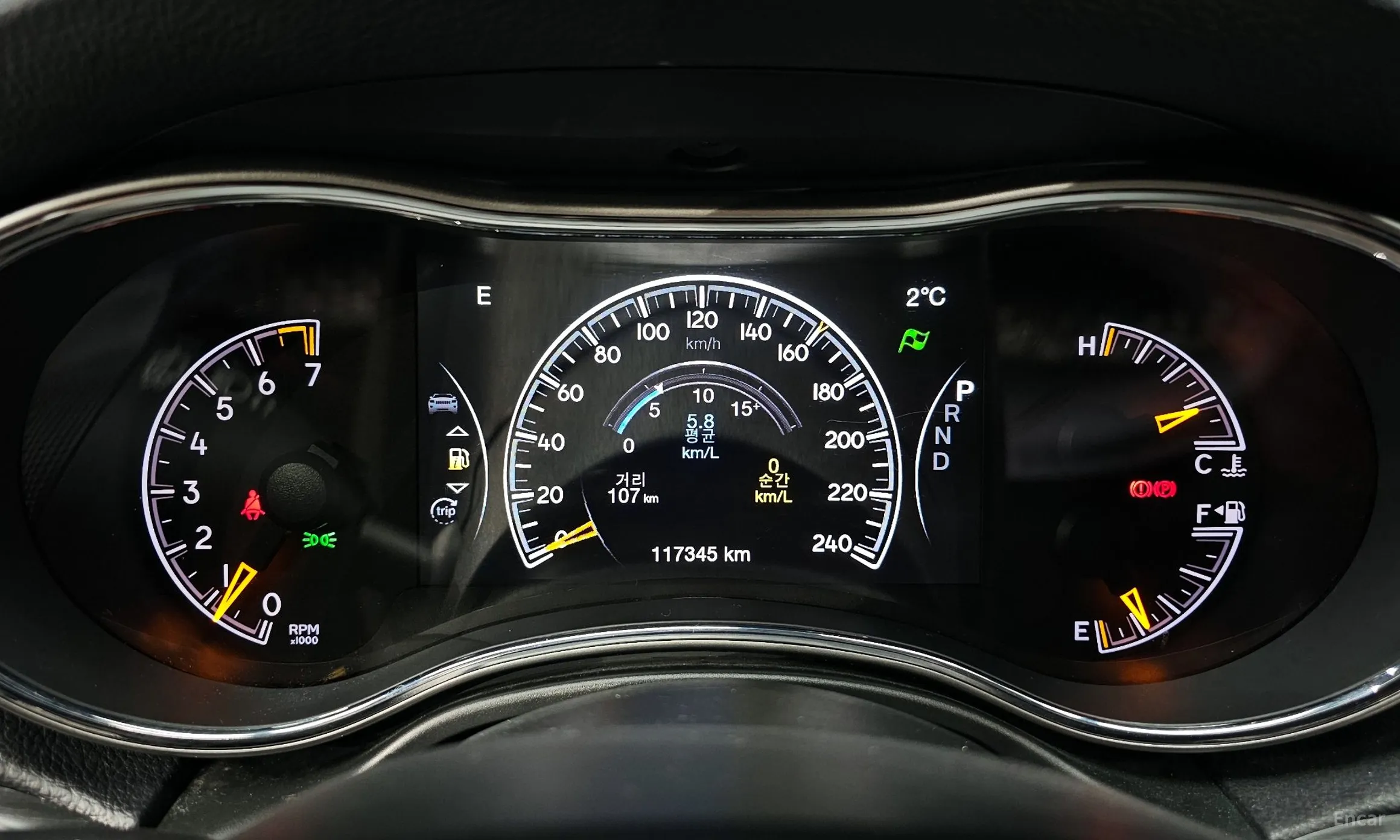 Jeep Grand Cherokee превью 8