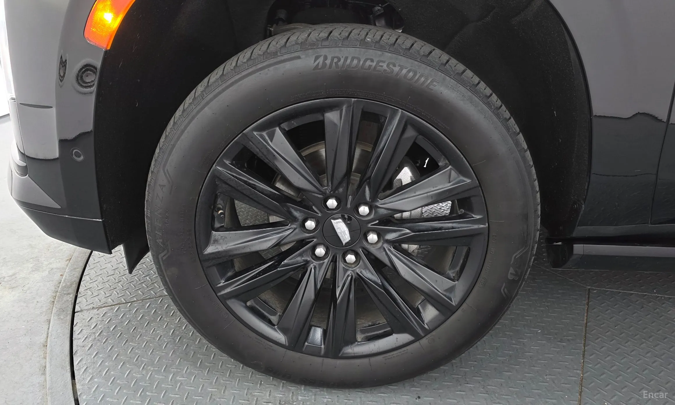 Cadillac Escalade 5th Generation превью 5