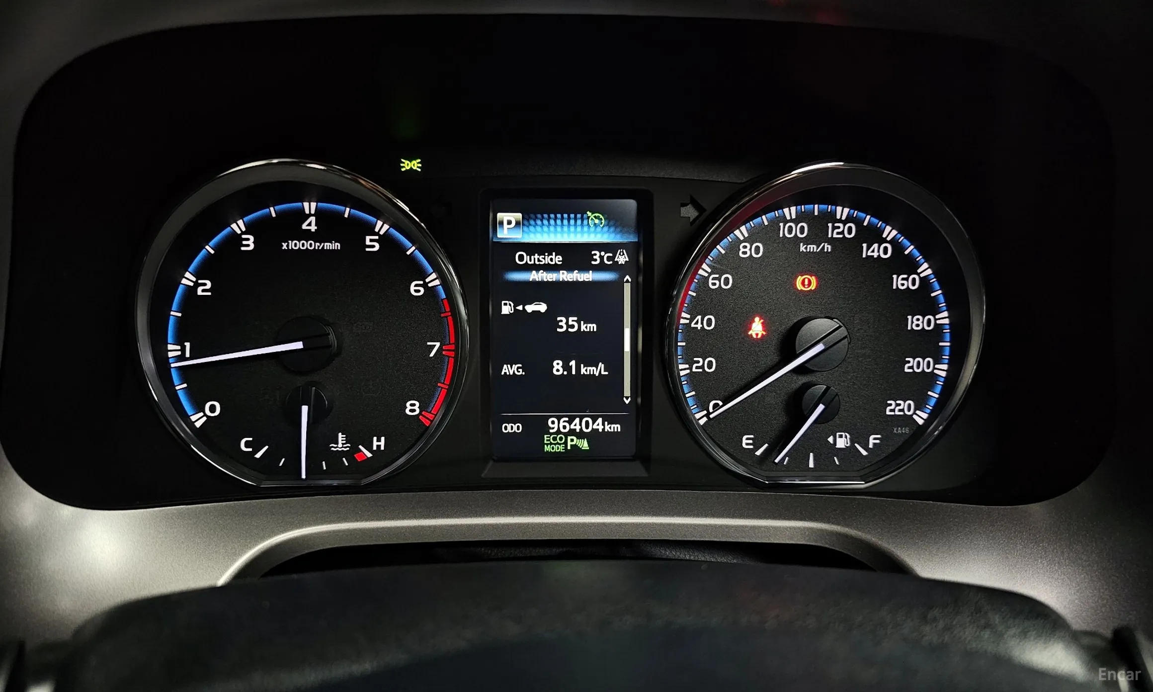 Toyota RAV4 превью 8