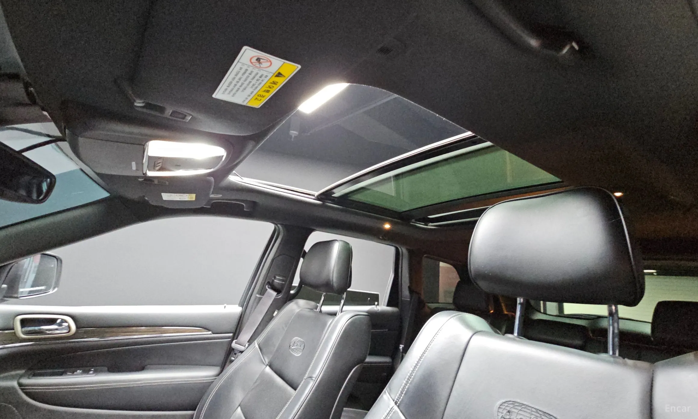 Jeep Grand Cherokee превью 18