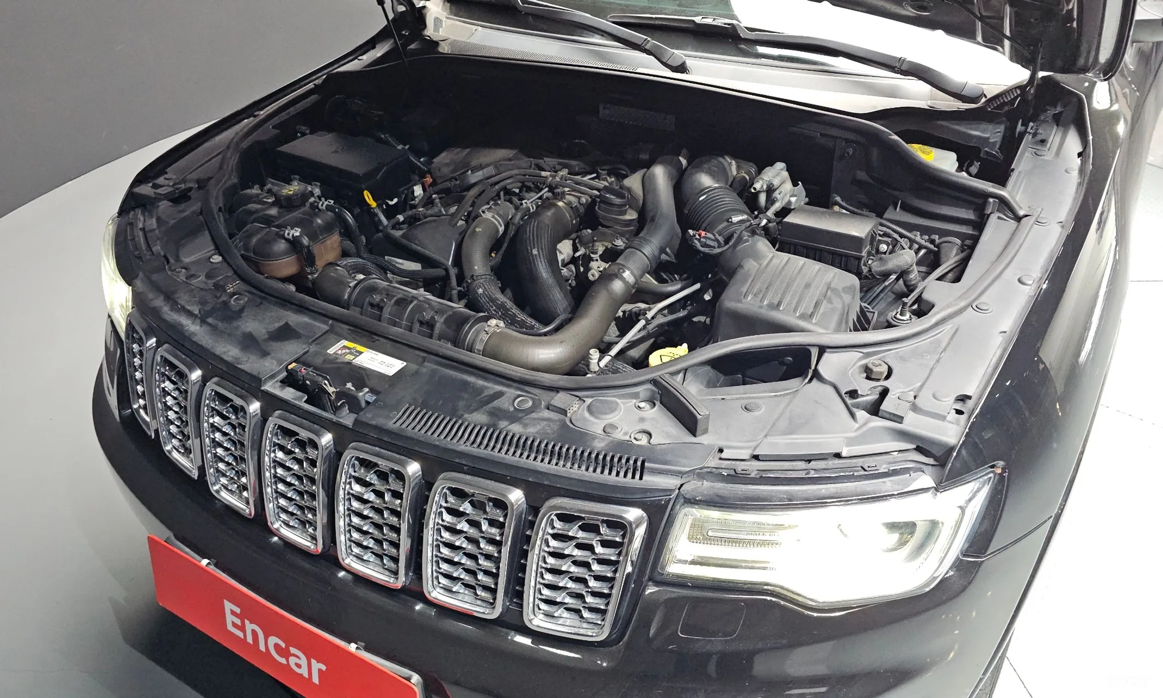 Jeep Grand Cherokee превью 6