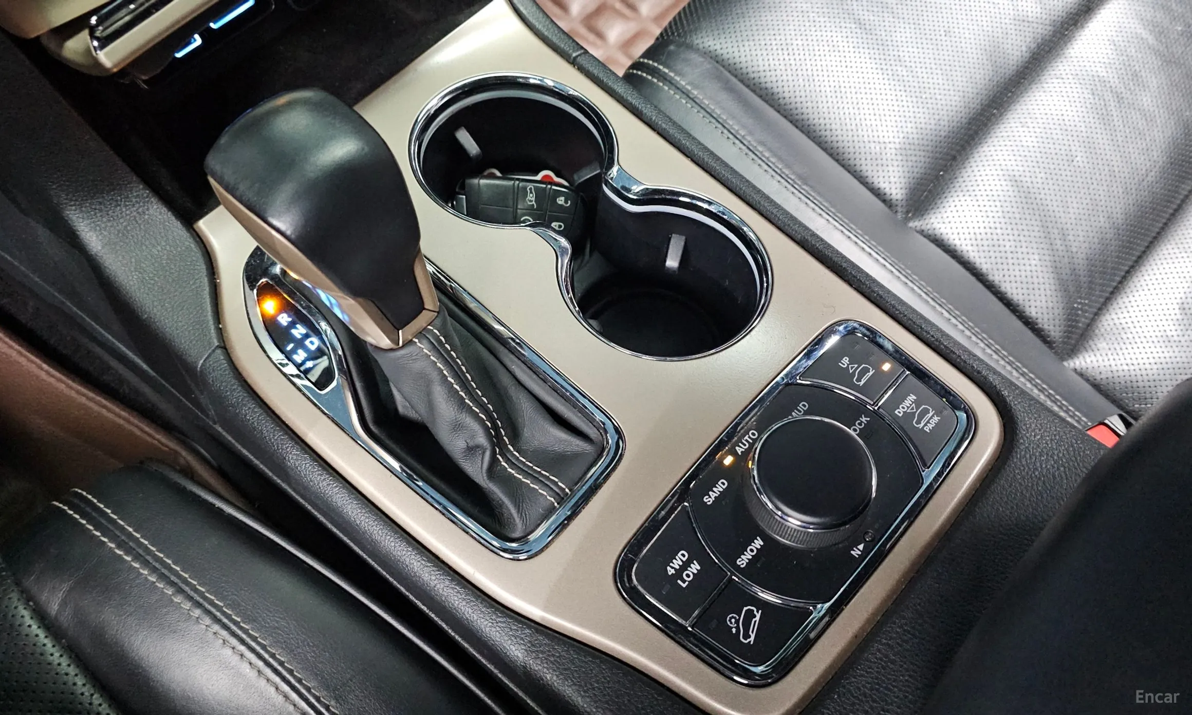 Jeep Grand Cherokee превью 9