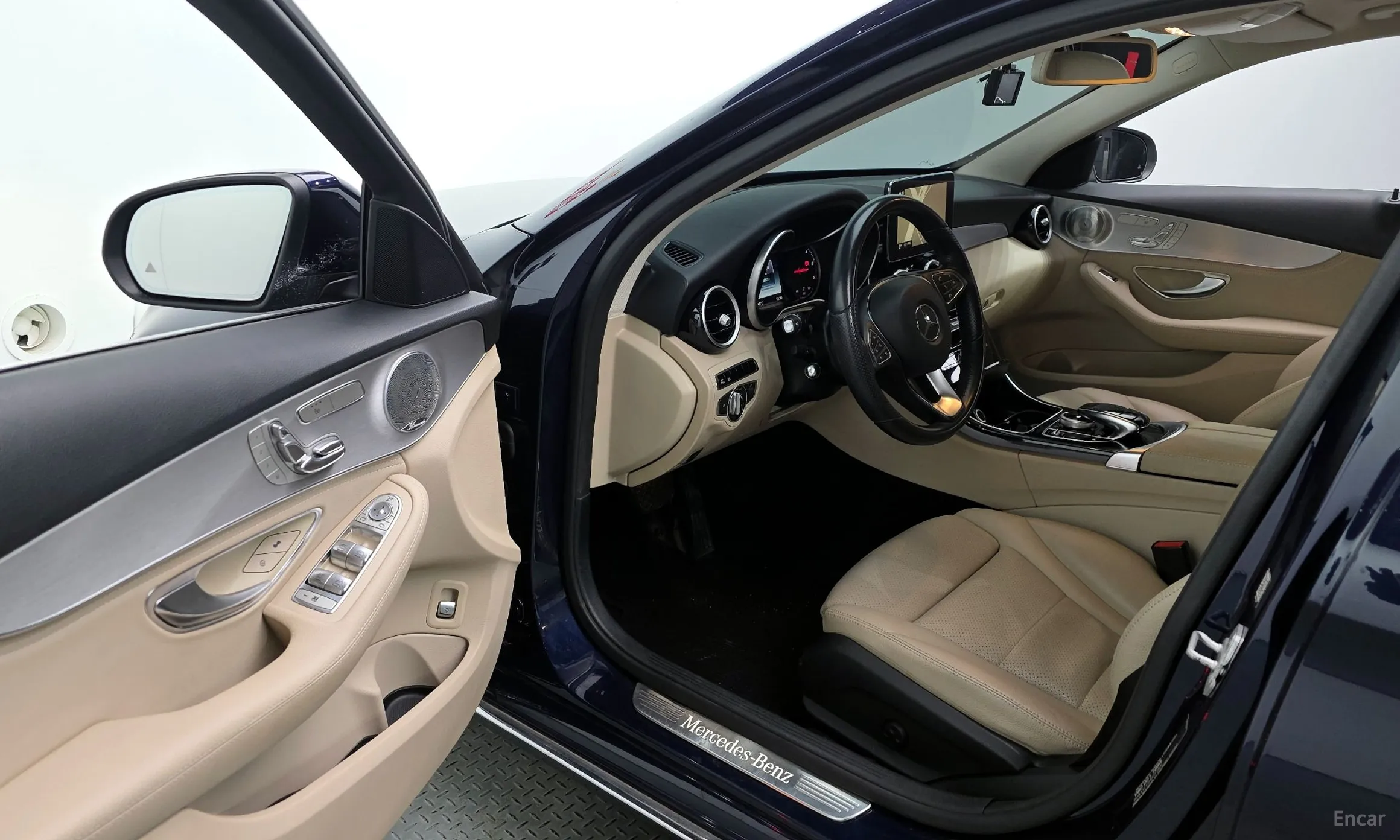 Mercedes Benz C-Class W205 превью 10
