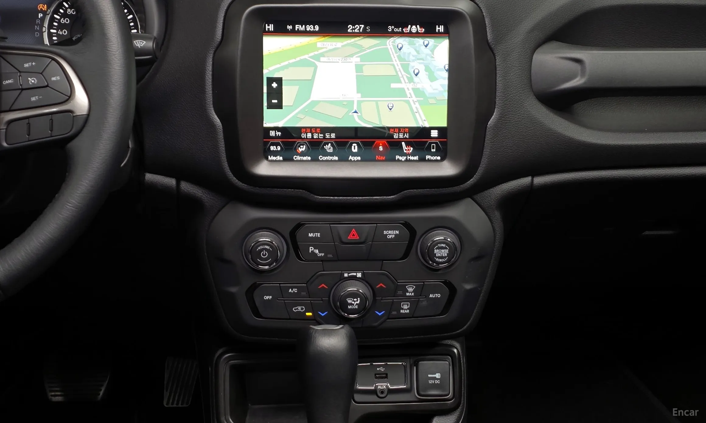 Jeep Renegade превью 14