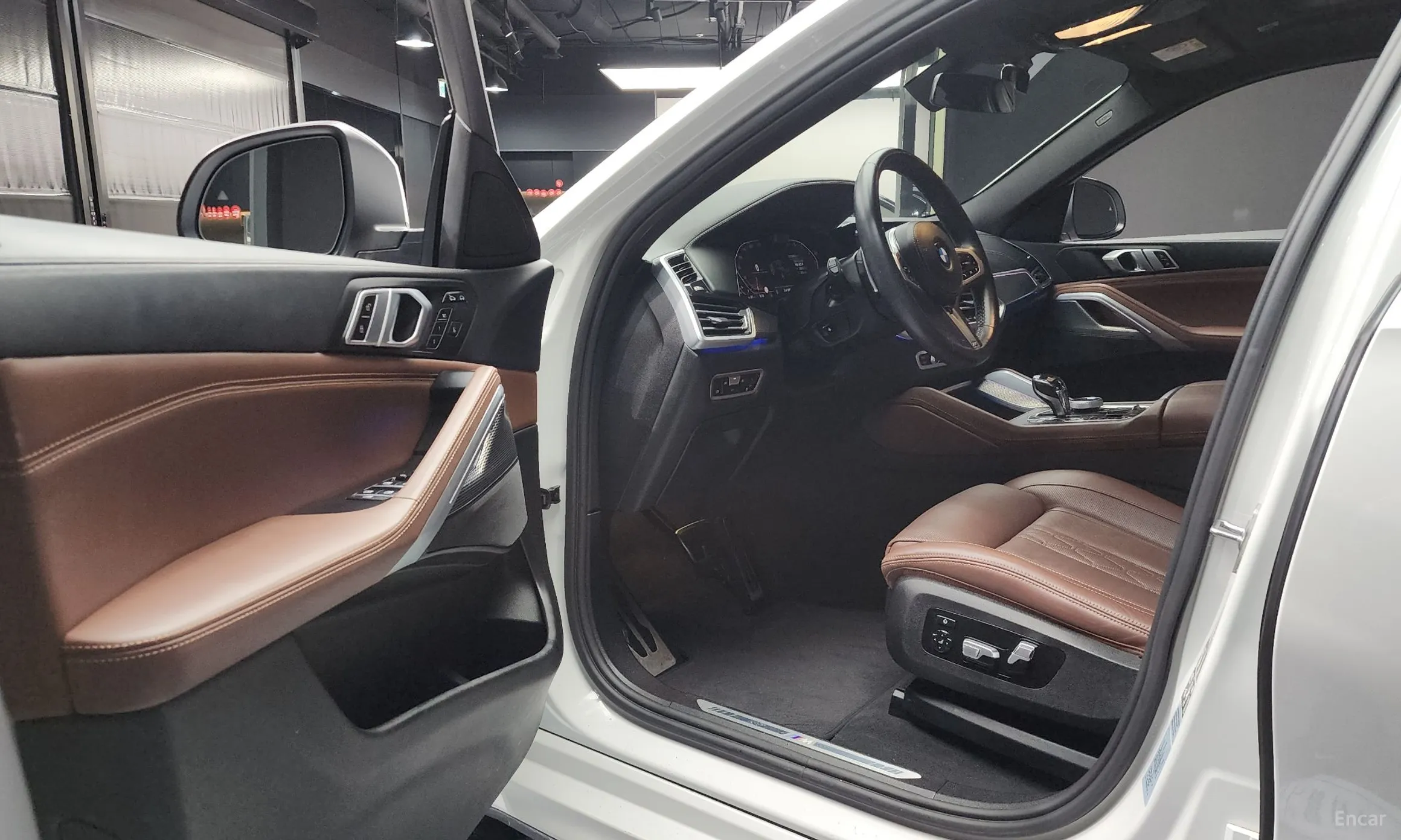 BMW X6 (G06) превью 10