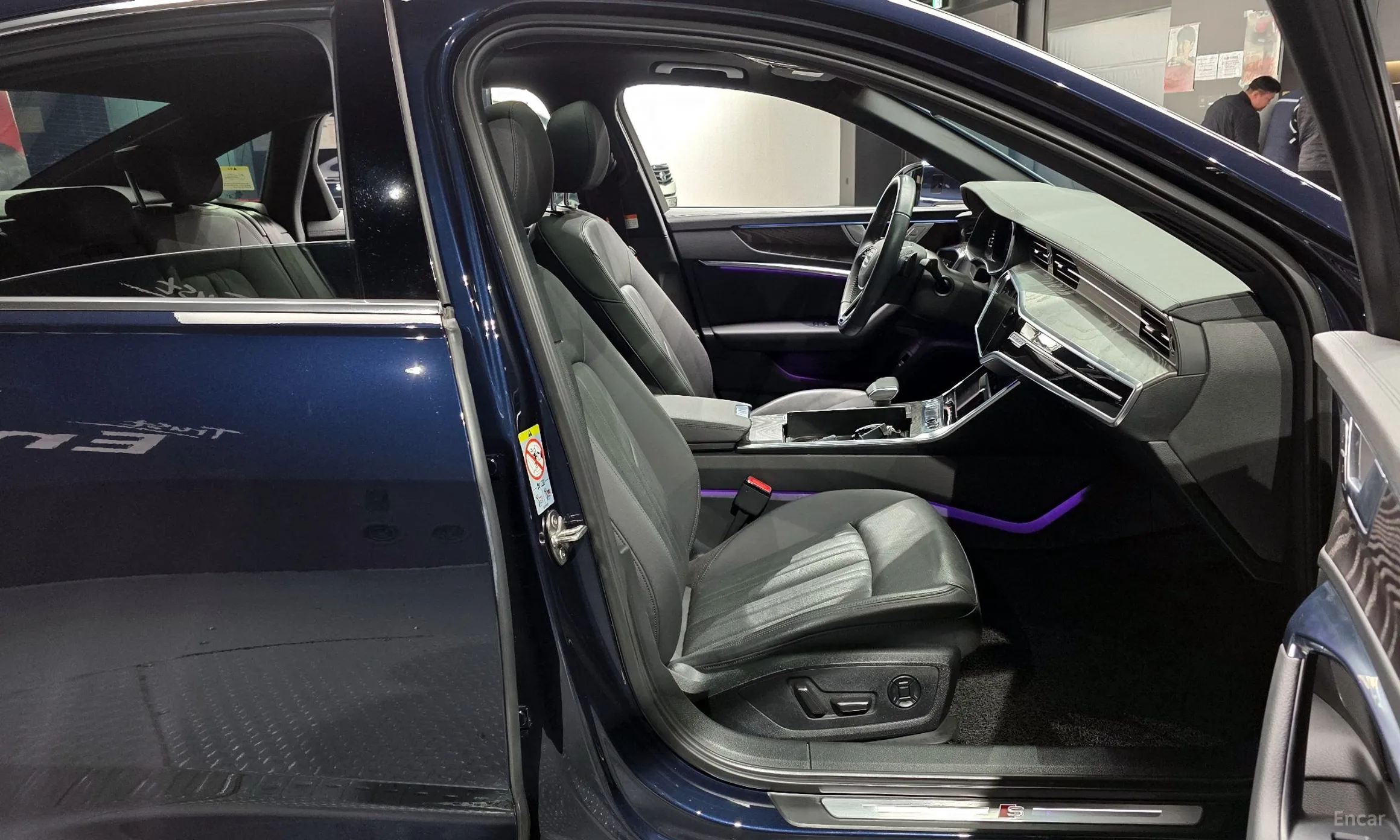 Audi A6 (C8) превью 10