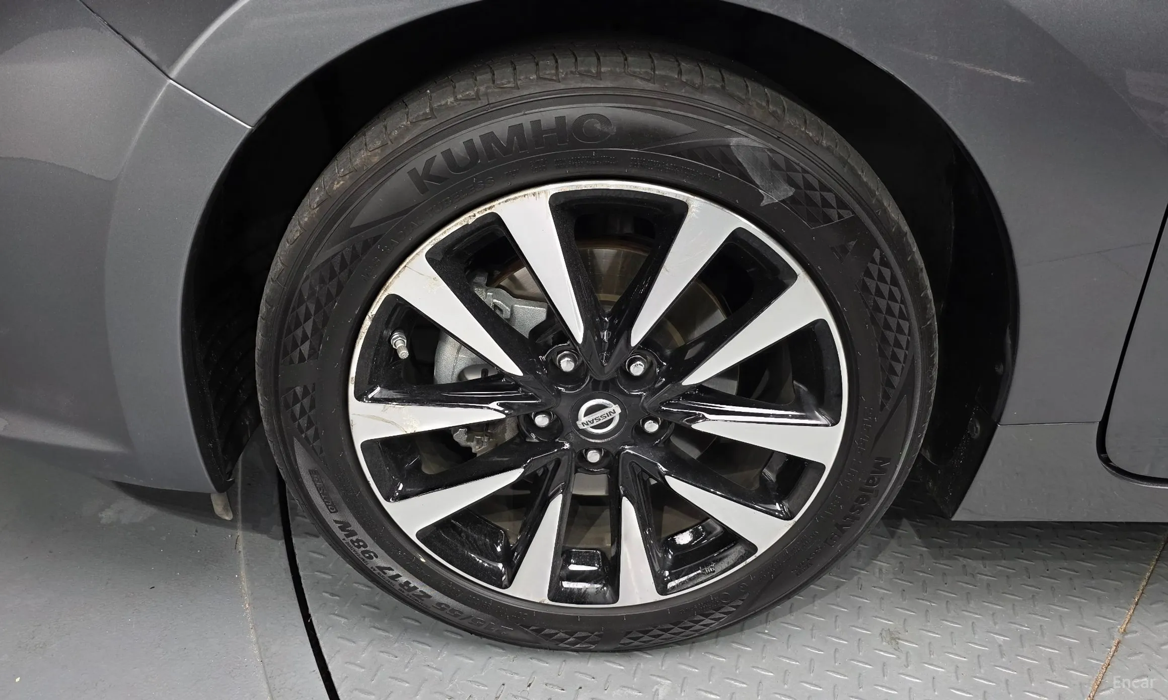 Nissan Altima превью 5