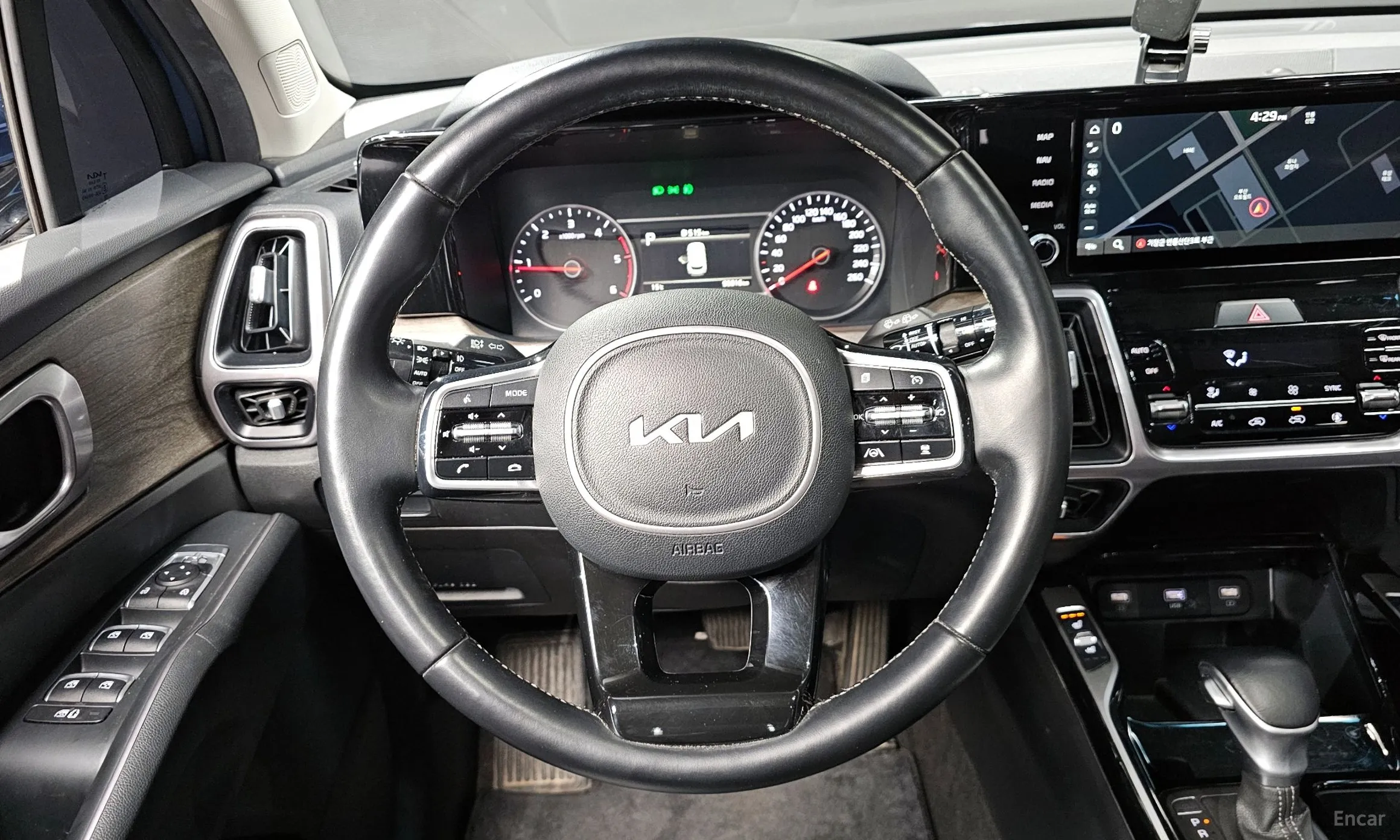 Kia Sorento 4th generation превью 13