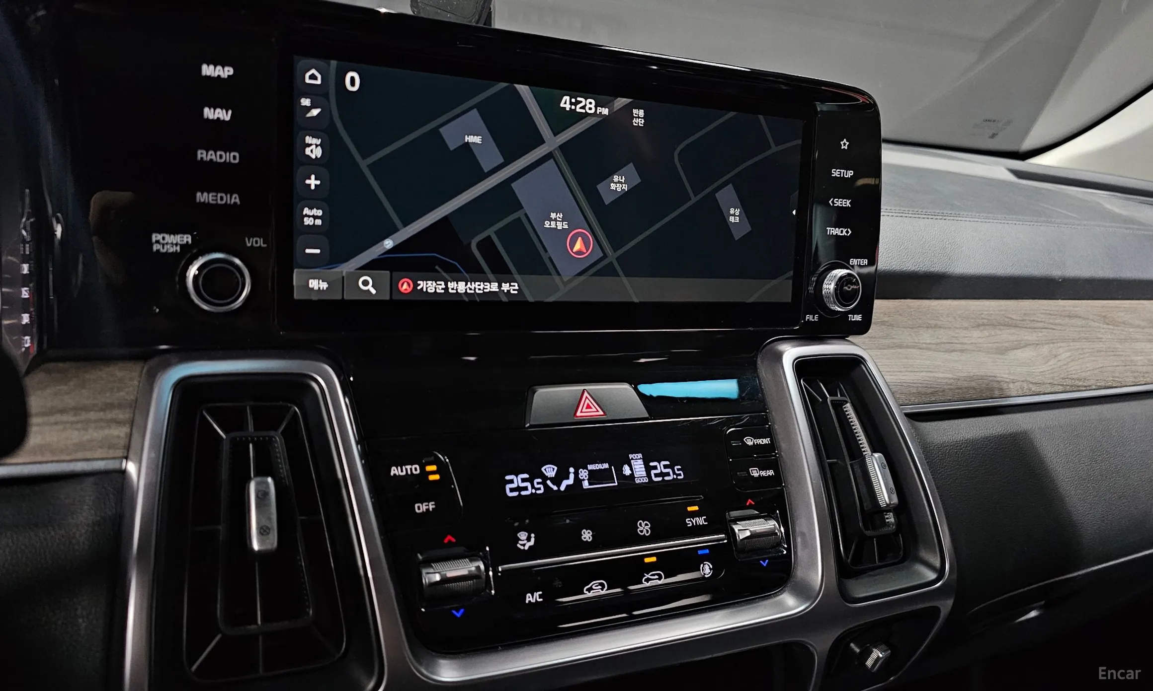 Kia Sorento 4th generation превью 17