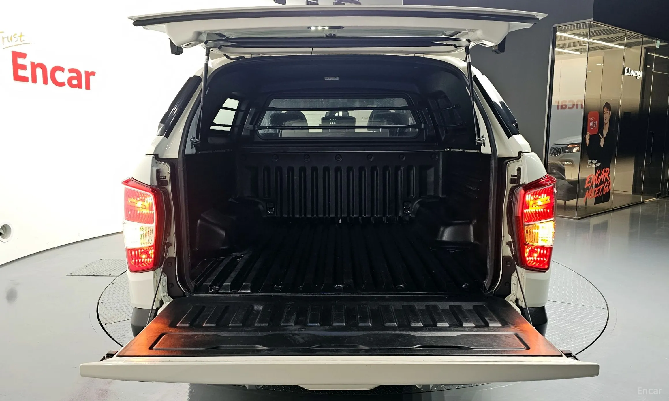 KG Mobility (SsangYong) Rexton Sports Khan превью 20