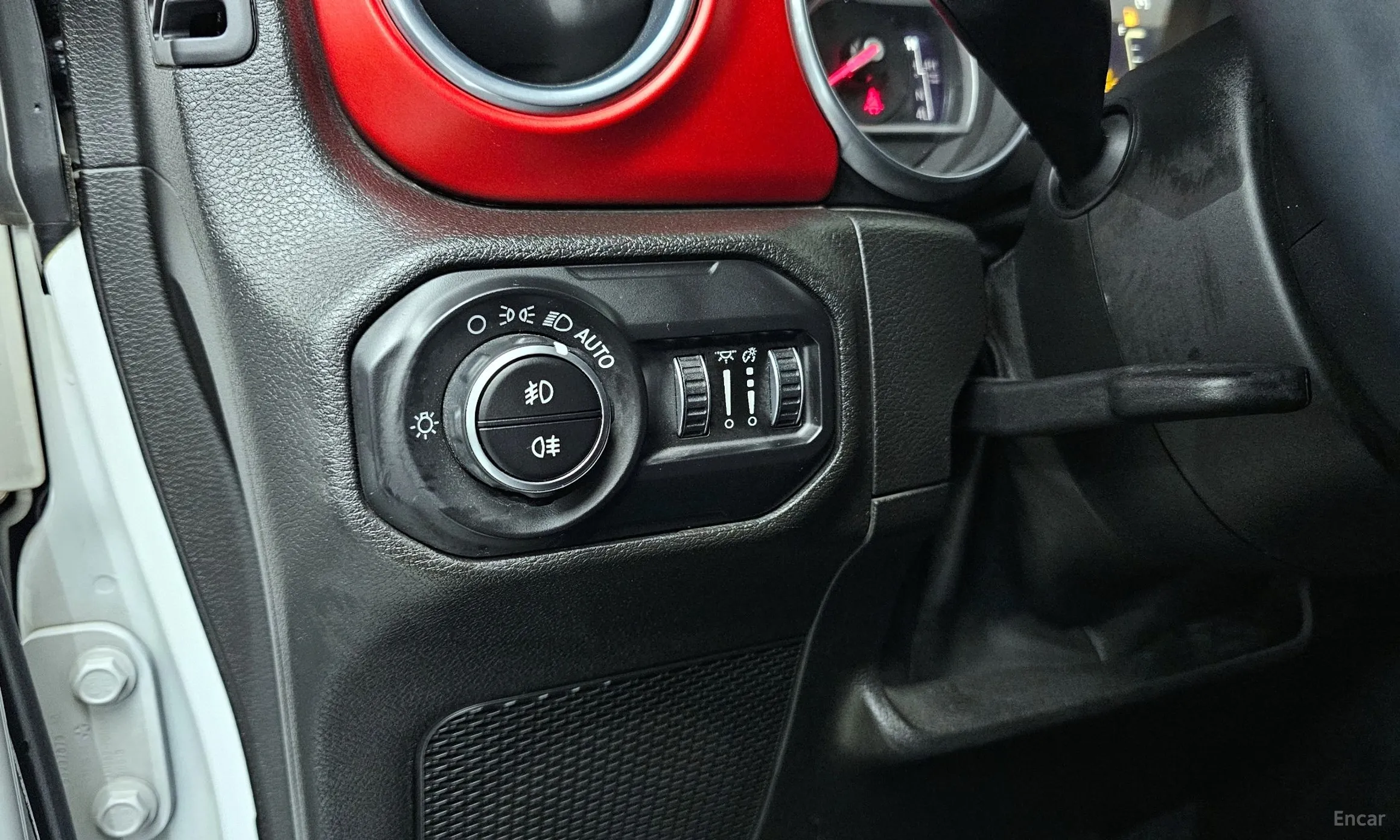 Jeep Wrangler (JL) превью 14