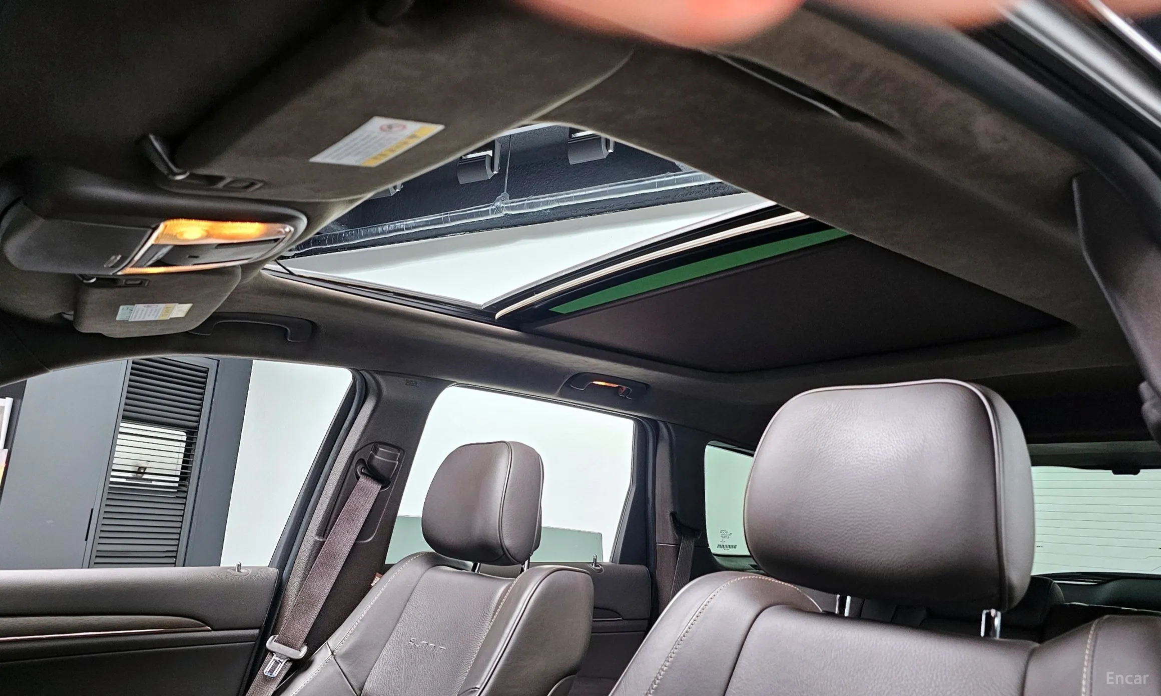 Jeep Grand Cherokee превью 19