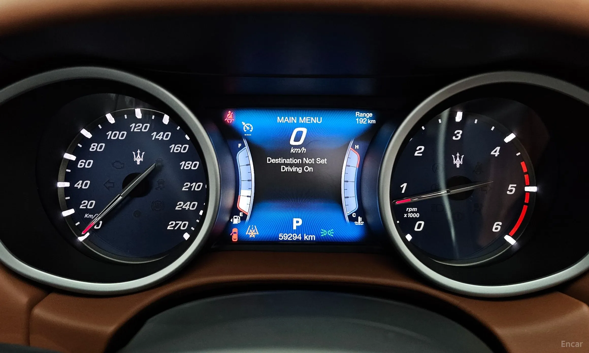 Maserati Ghibli превью 8