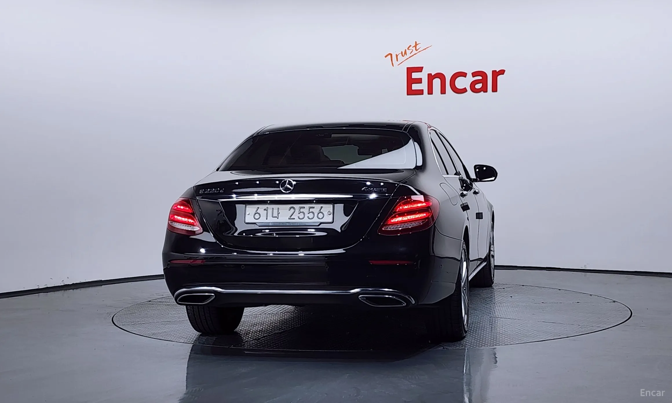 Mercedes Benz E-Class W213 превью 4