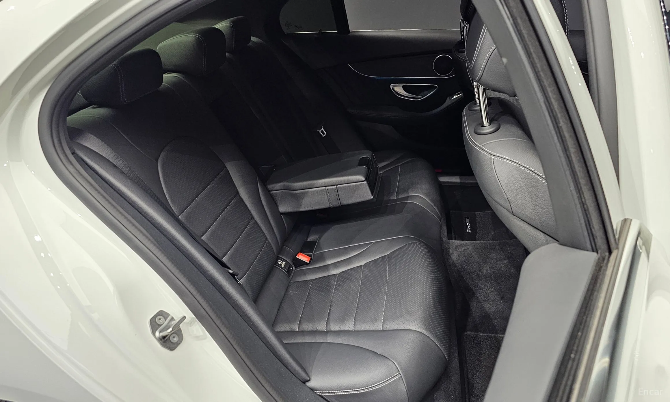 Mercedes Benz C-Class W205 превью 12