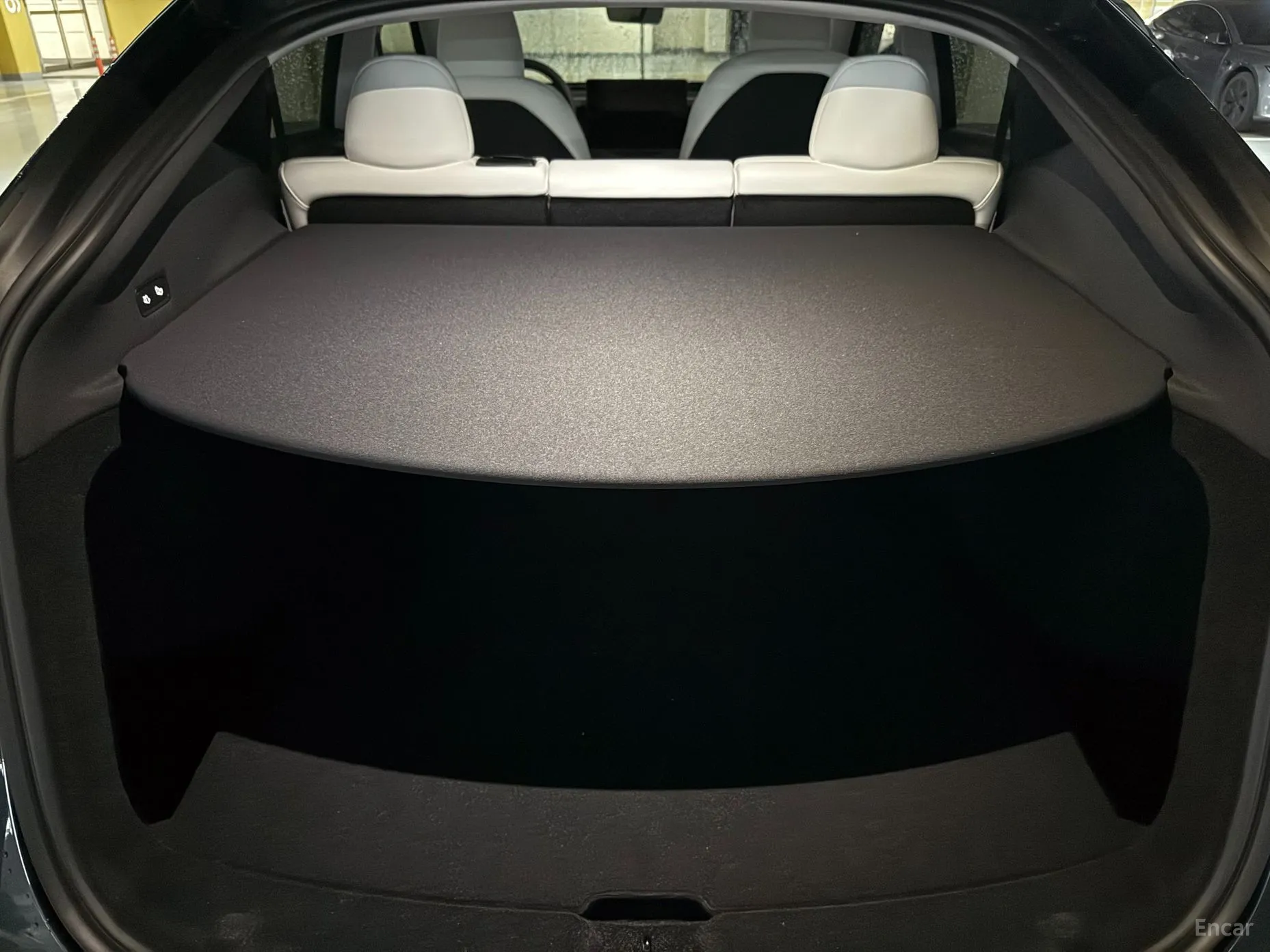 Tesla Model Y превью 19