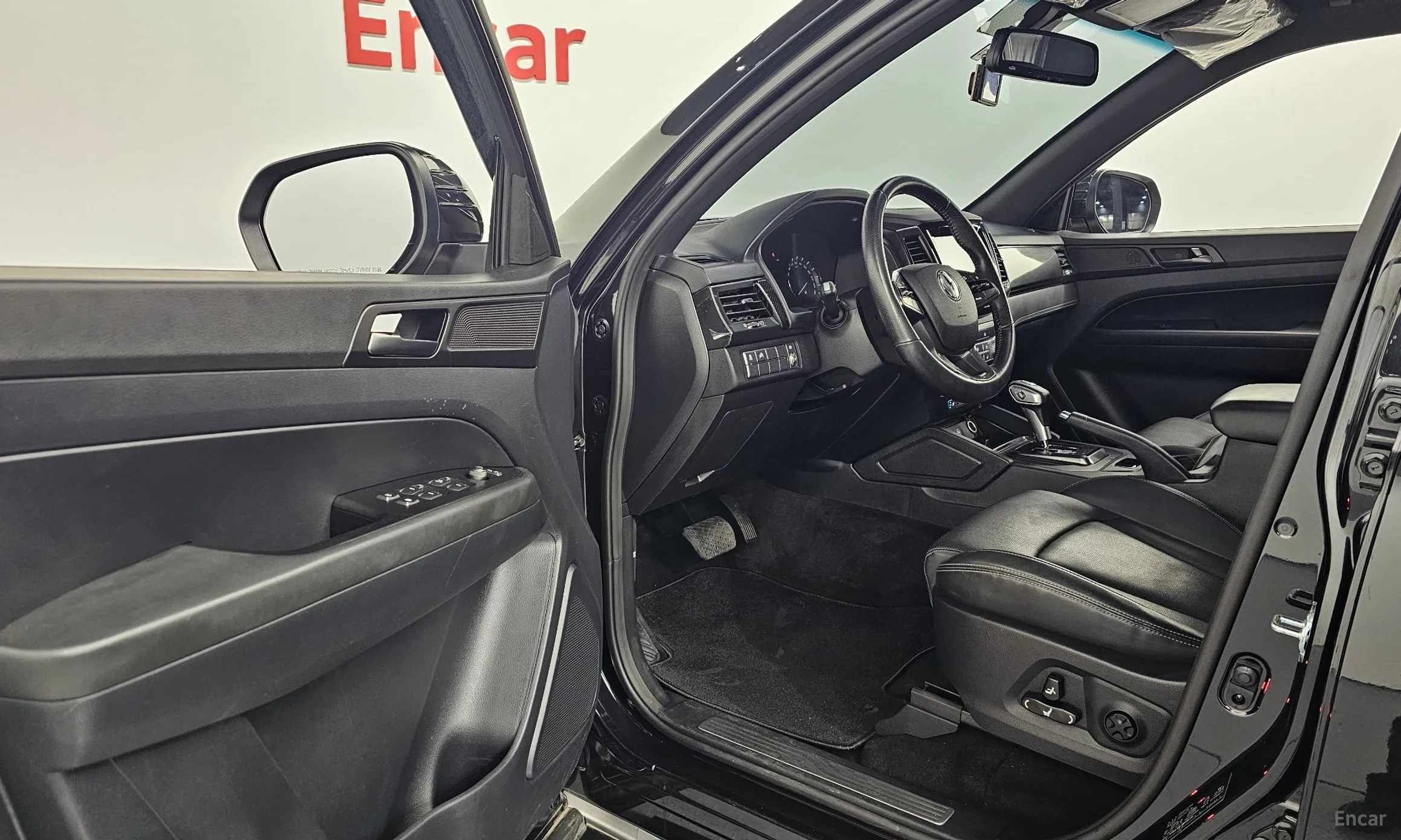 KG Mobility (SsangYong) Rexton Sports Khan превью 11