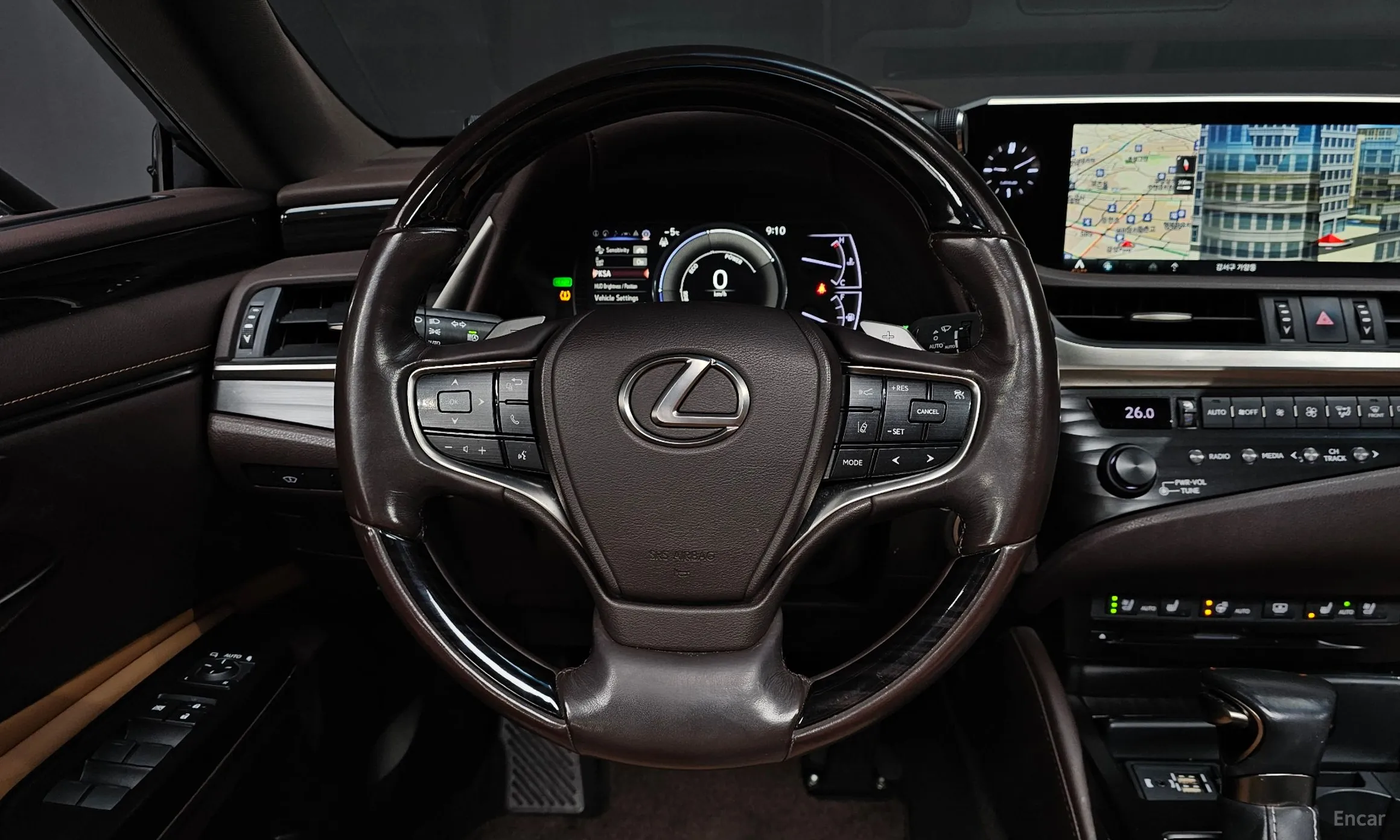 Lexus ES300h 7th Generation превью 13
