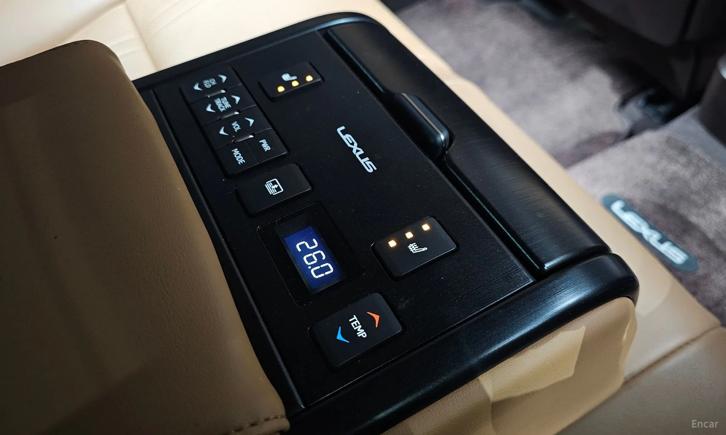 Lexus ES300h 7th Generation превью 19