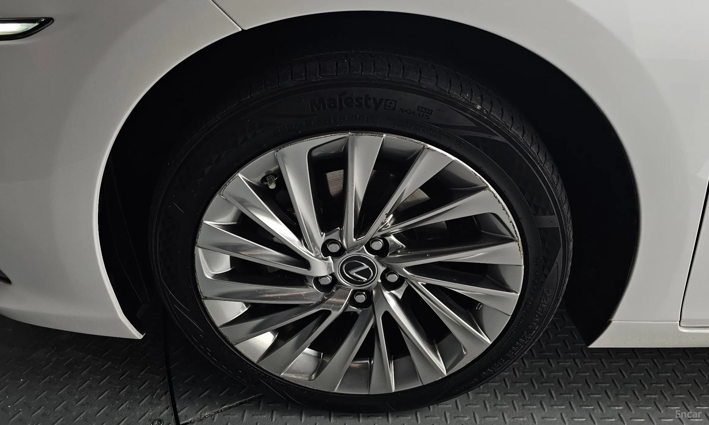 Lexus ES300h 7th Generation превью 5