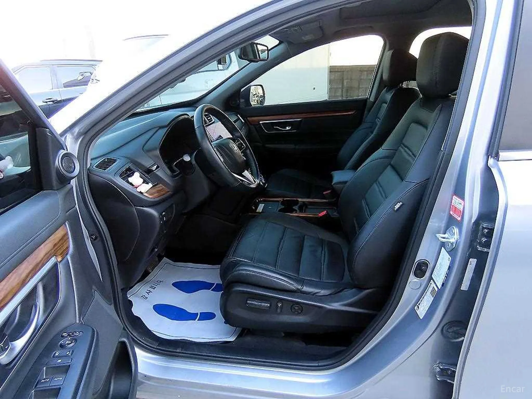 Honda CR-V 5th generation превью 10