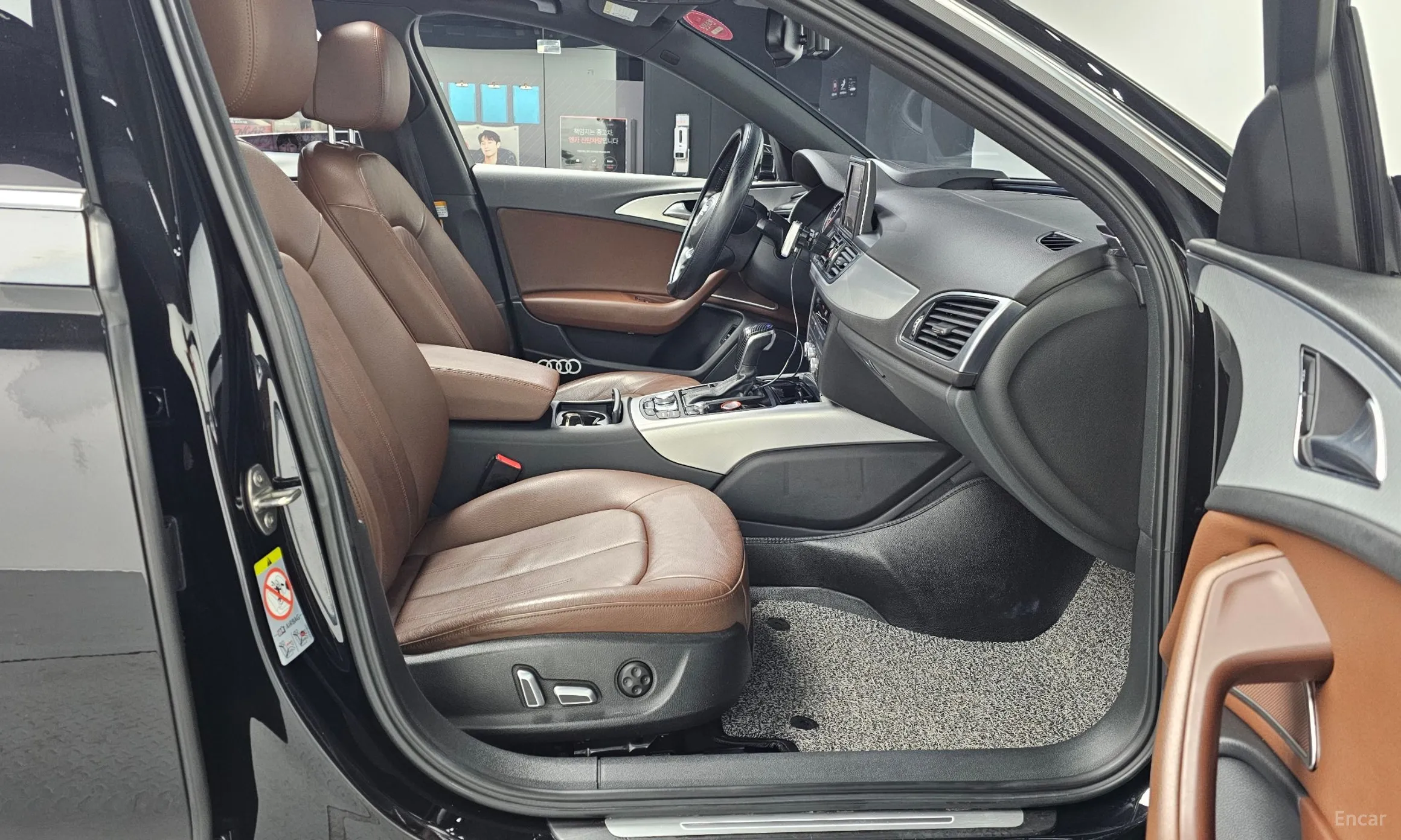 Audi New A6 превью 11