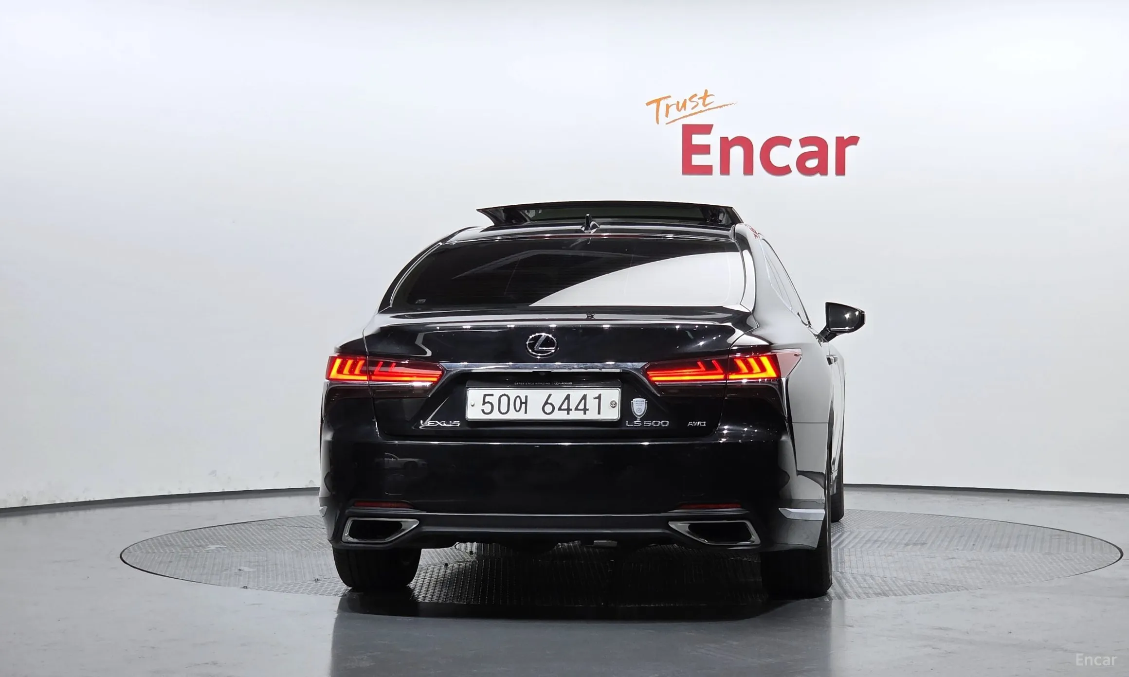 Lexus LS500 5th Generation превью 4