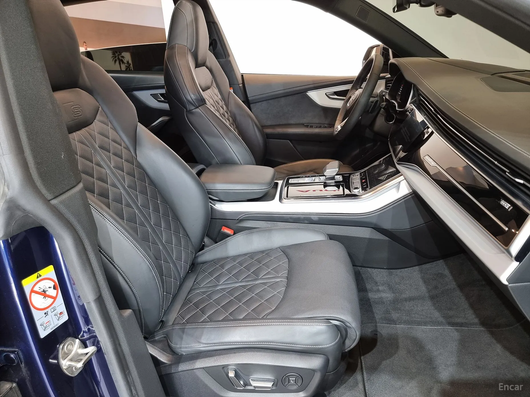 Audi Q8 (4M) превью 11