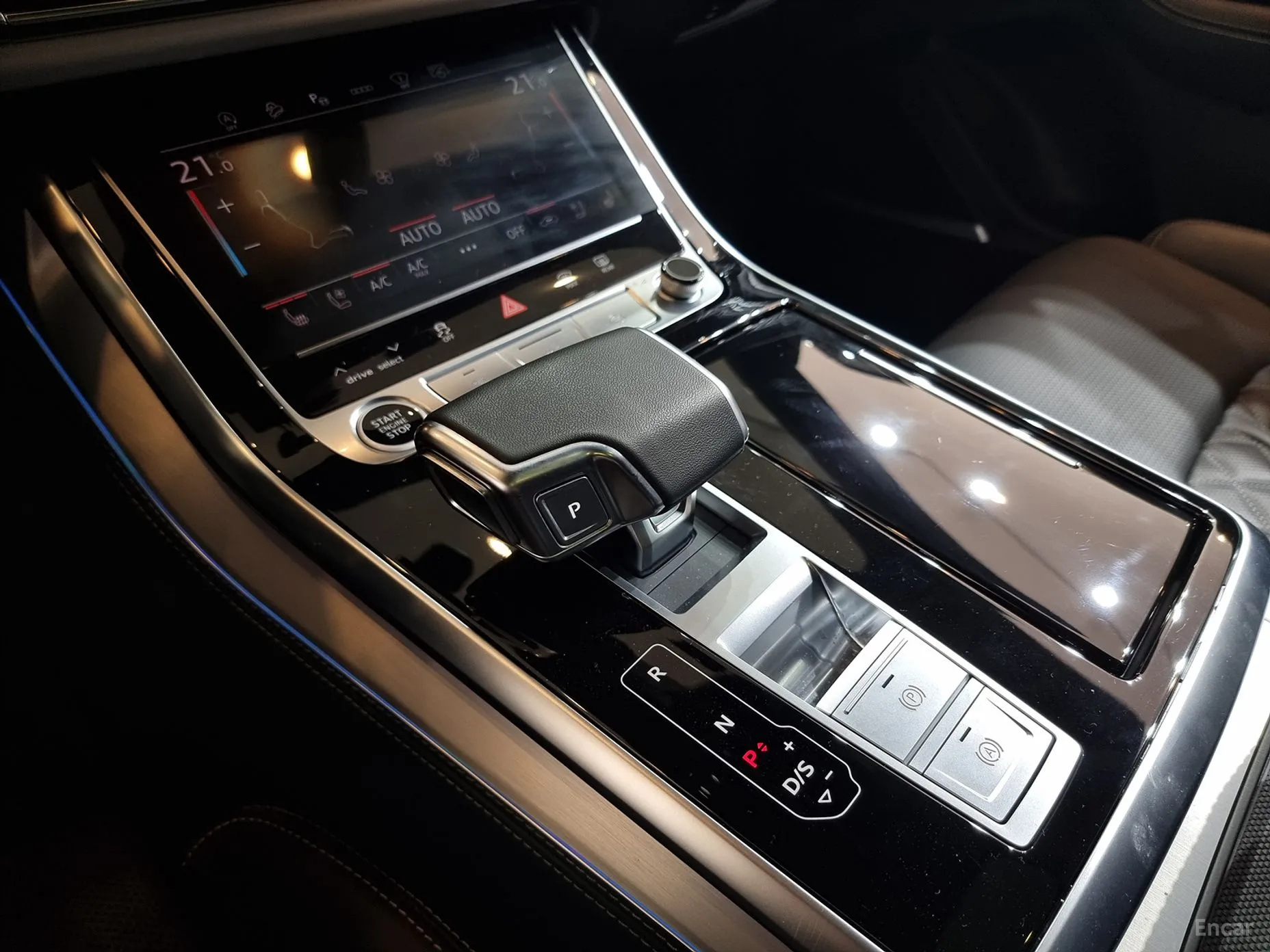 Audi Q8 (4M) превью 9