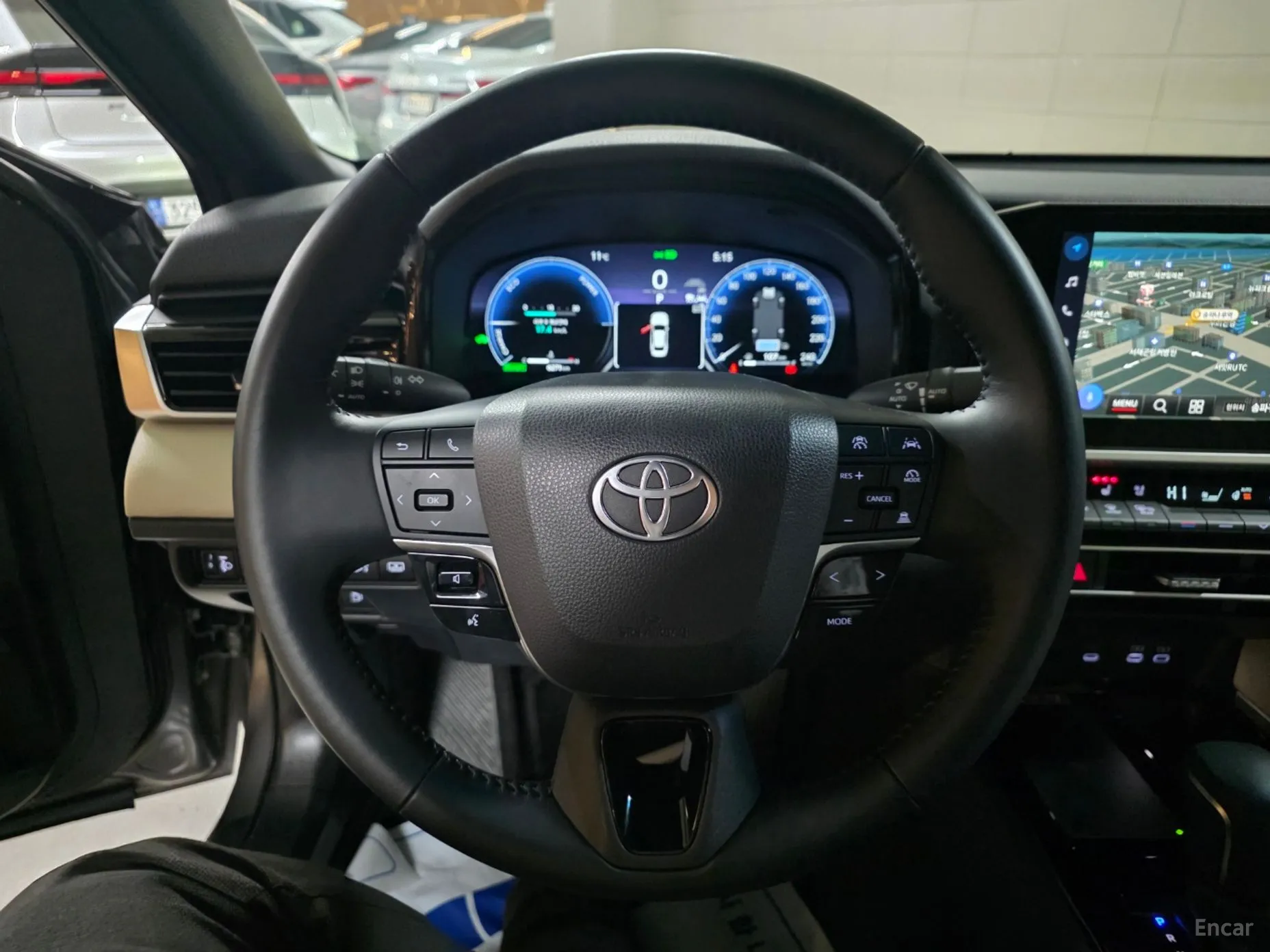 Toyota Camry (XV80) превью 13