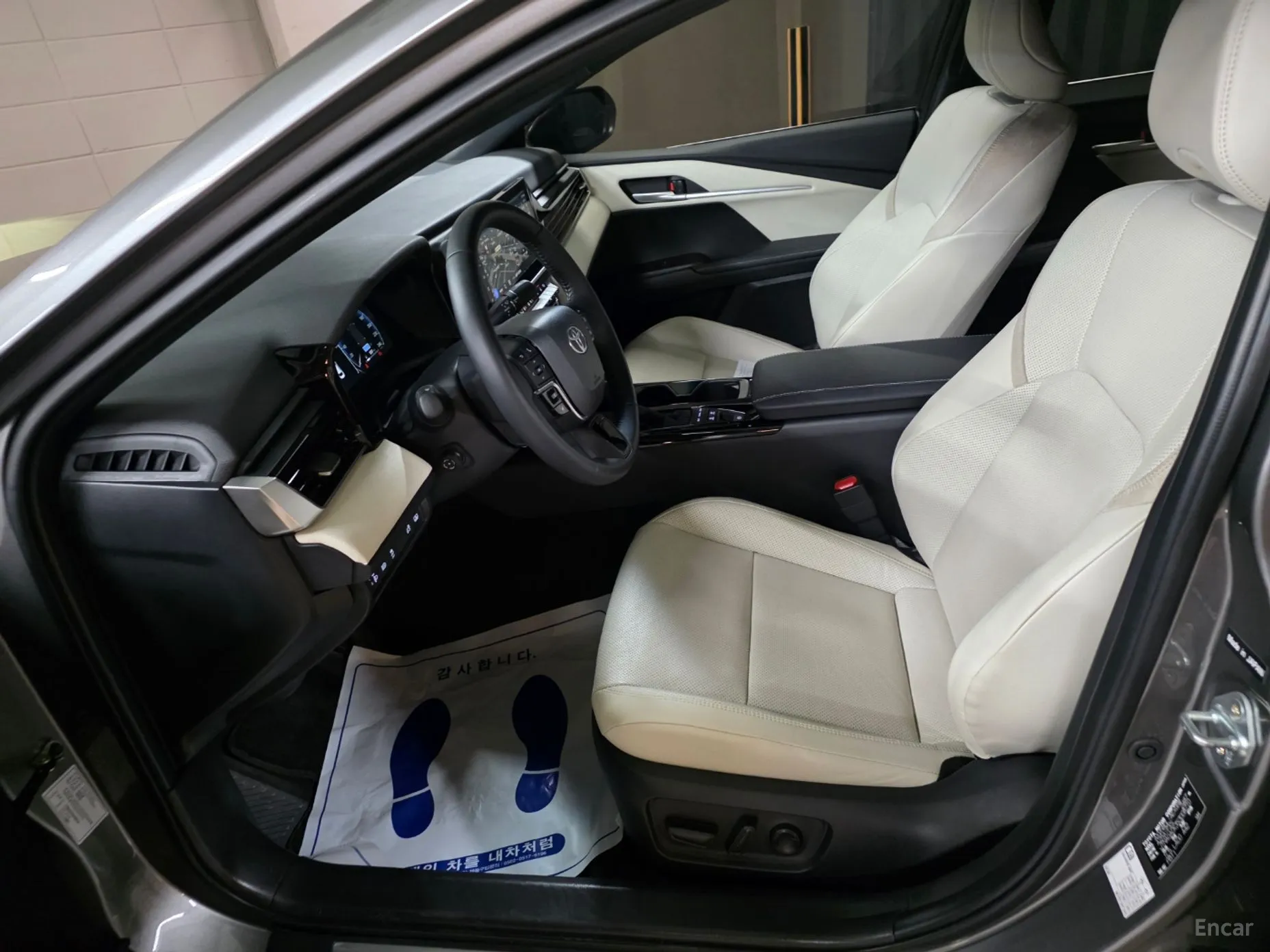Toyota Camry (XV80) превью 7