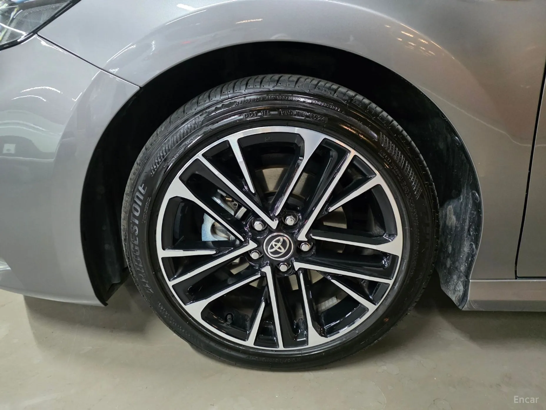 Toyota Camry (XV80) превью 9