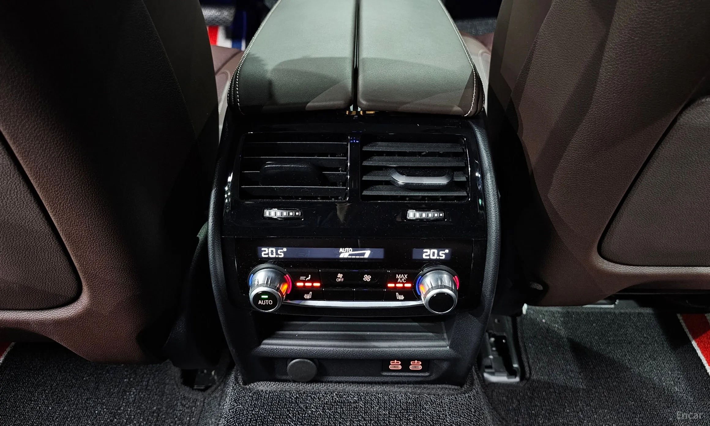 BMW 5 Series (G30) превью 18
