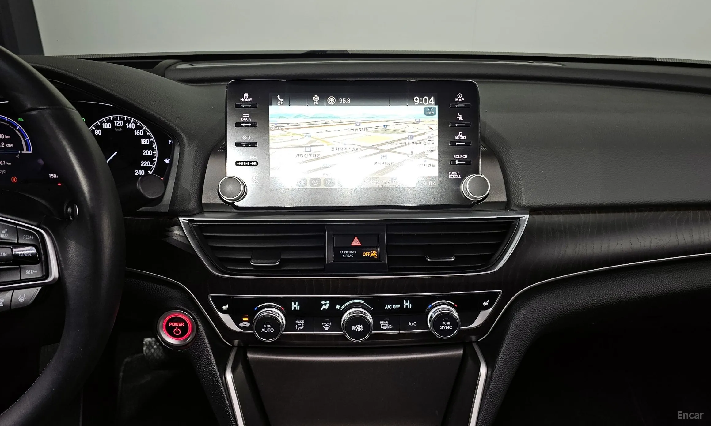 Honda Accord 10th Generation превью 15