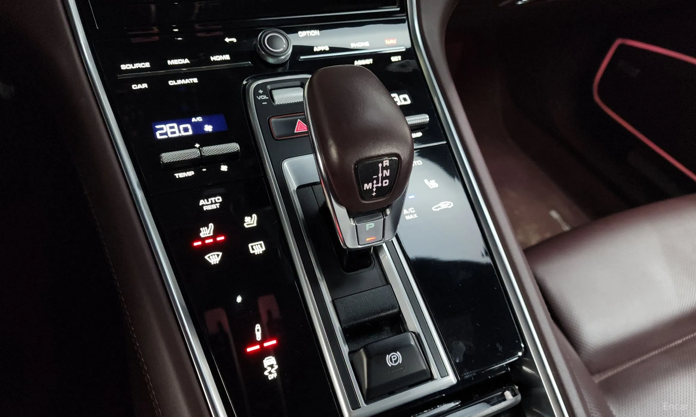 Porsche Panamera (971) превью 9