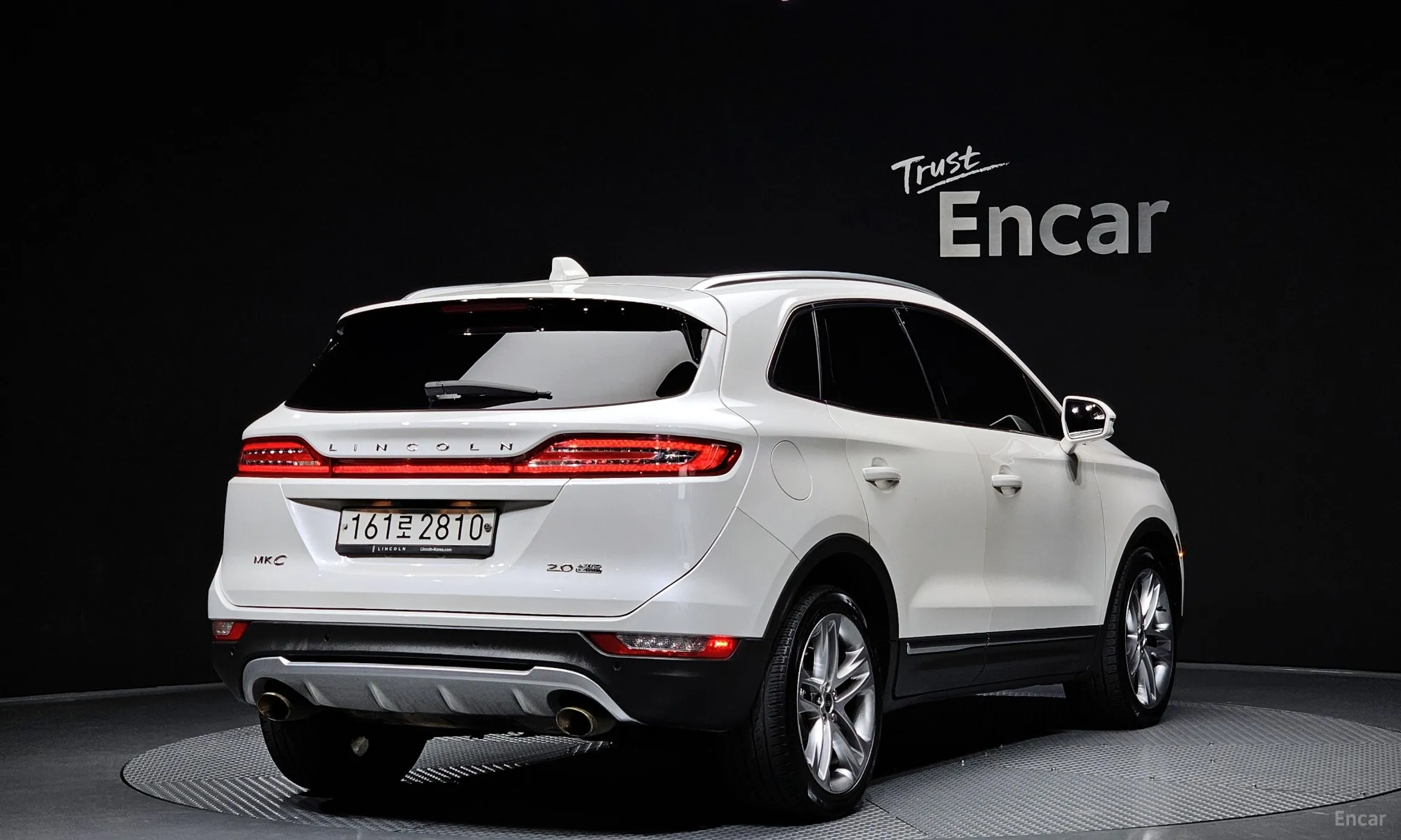 Lincoln MKC превью 2