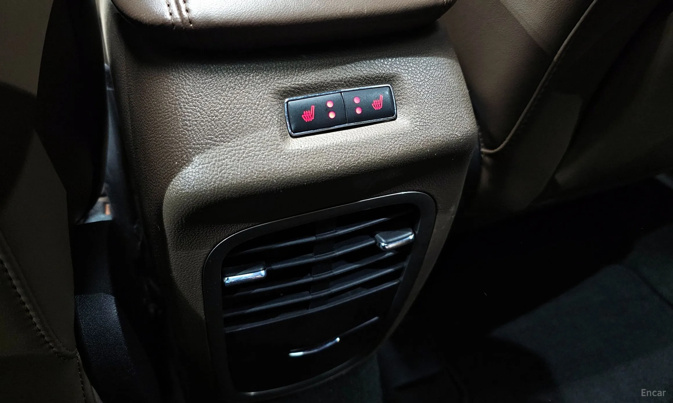 Lincoln MKC превью 18