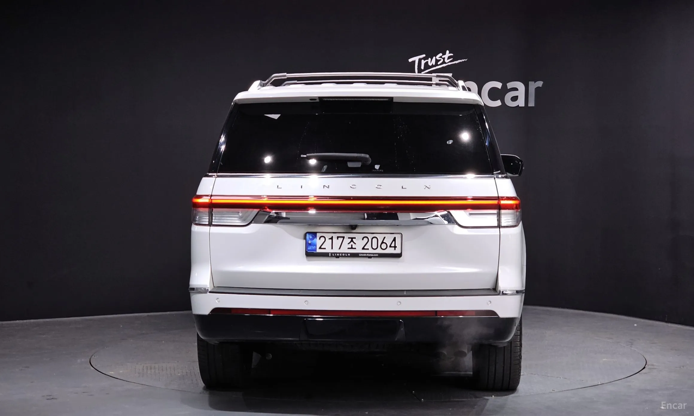 Lincoln Navigator 4th generation превью 4