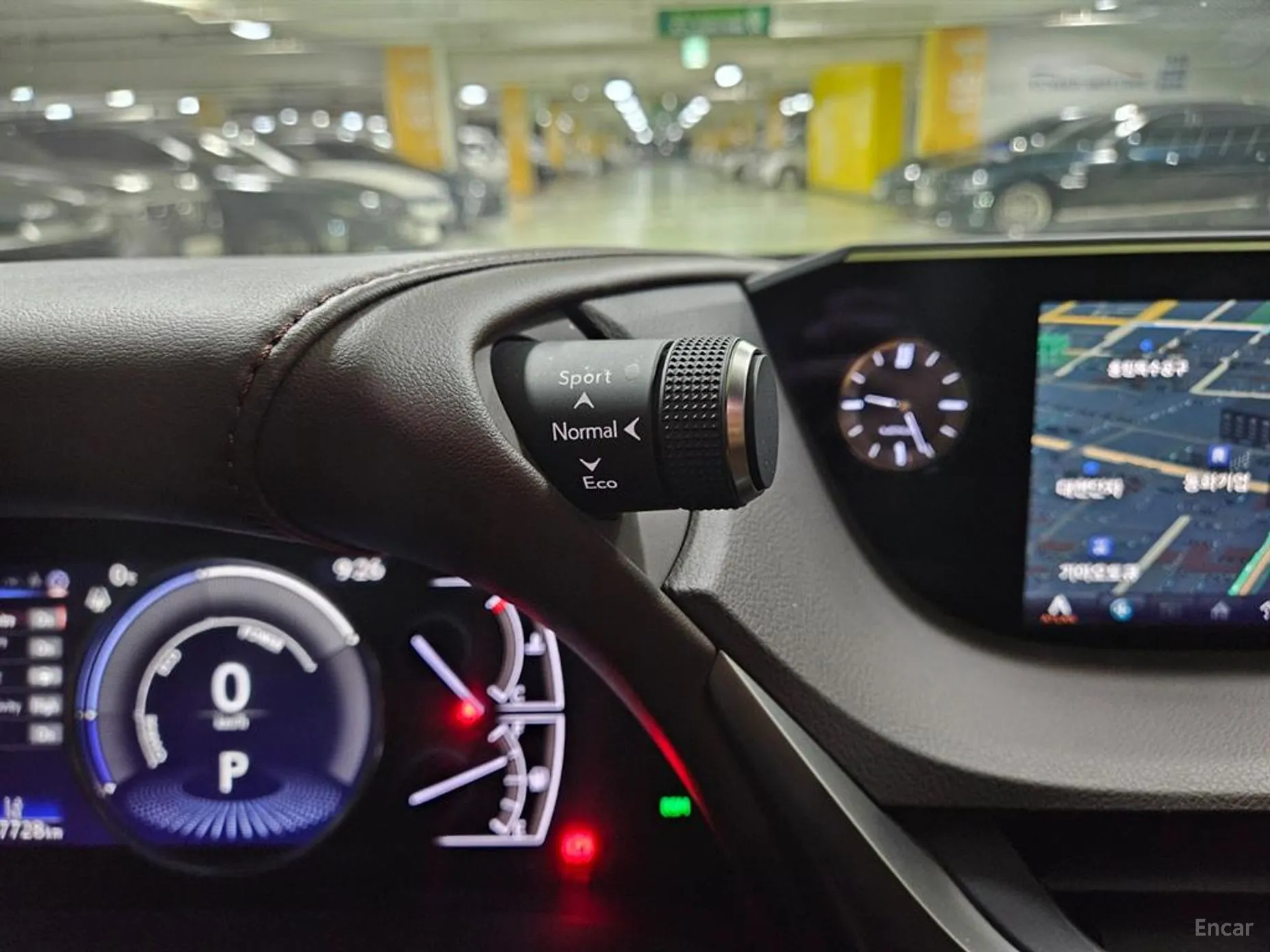 Lexus ES300h 7th Generation превью 10