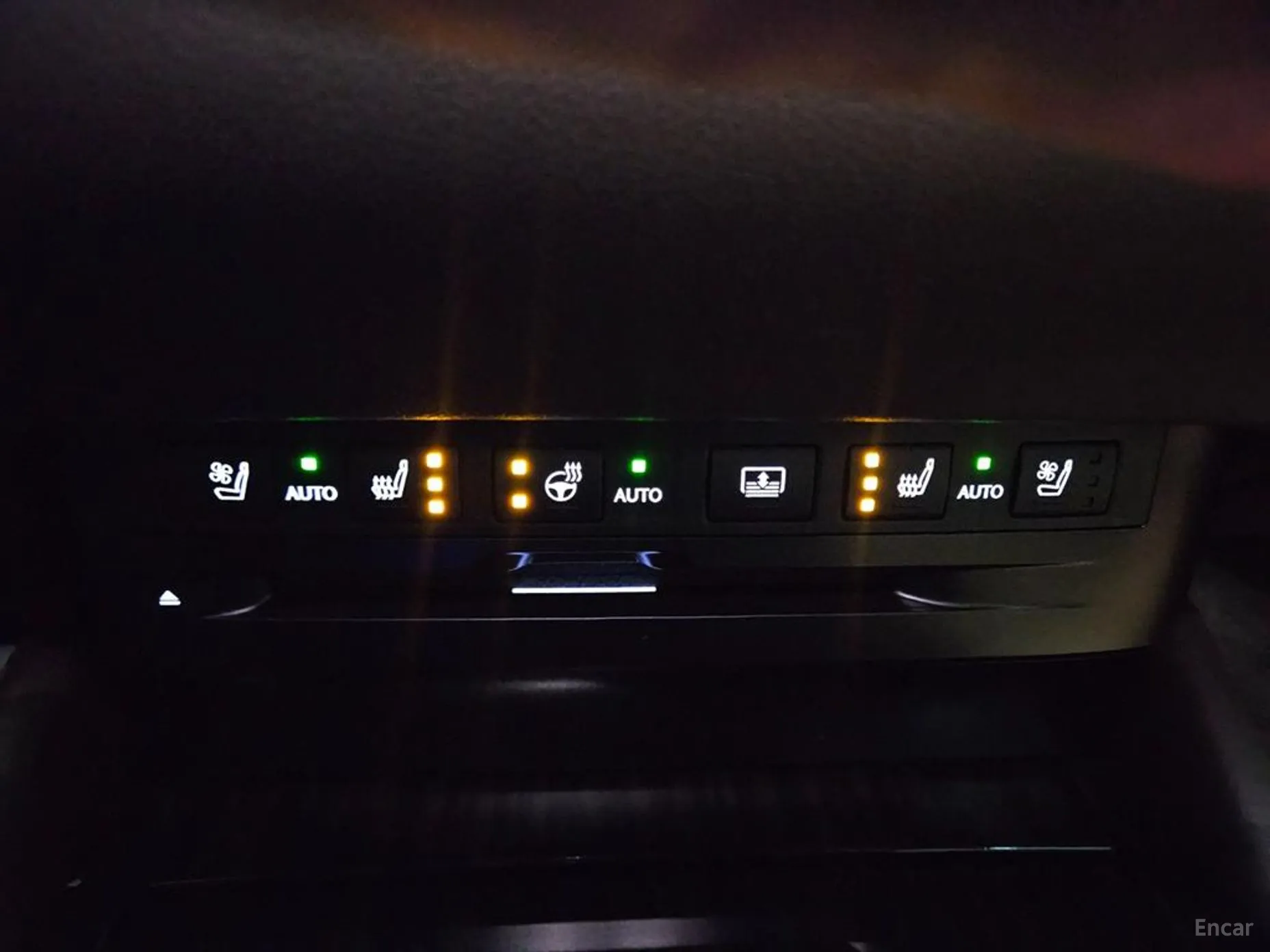 Lexus ES300h 7th Generation превью 14