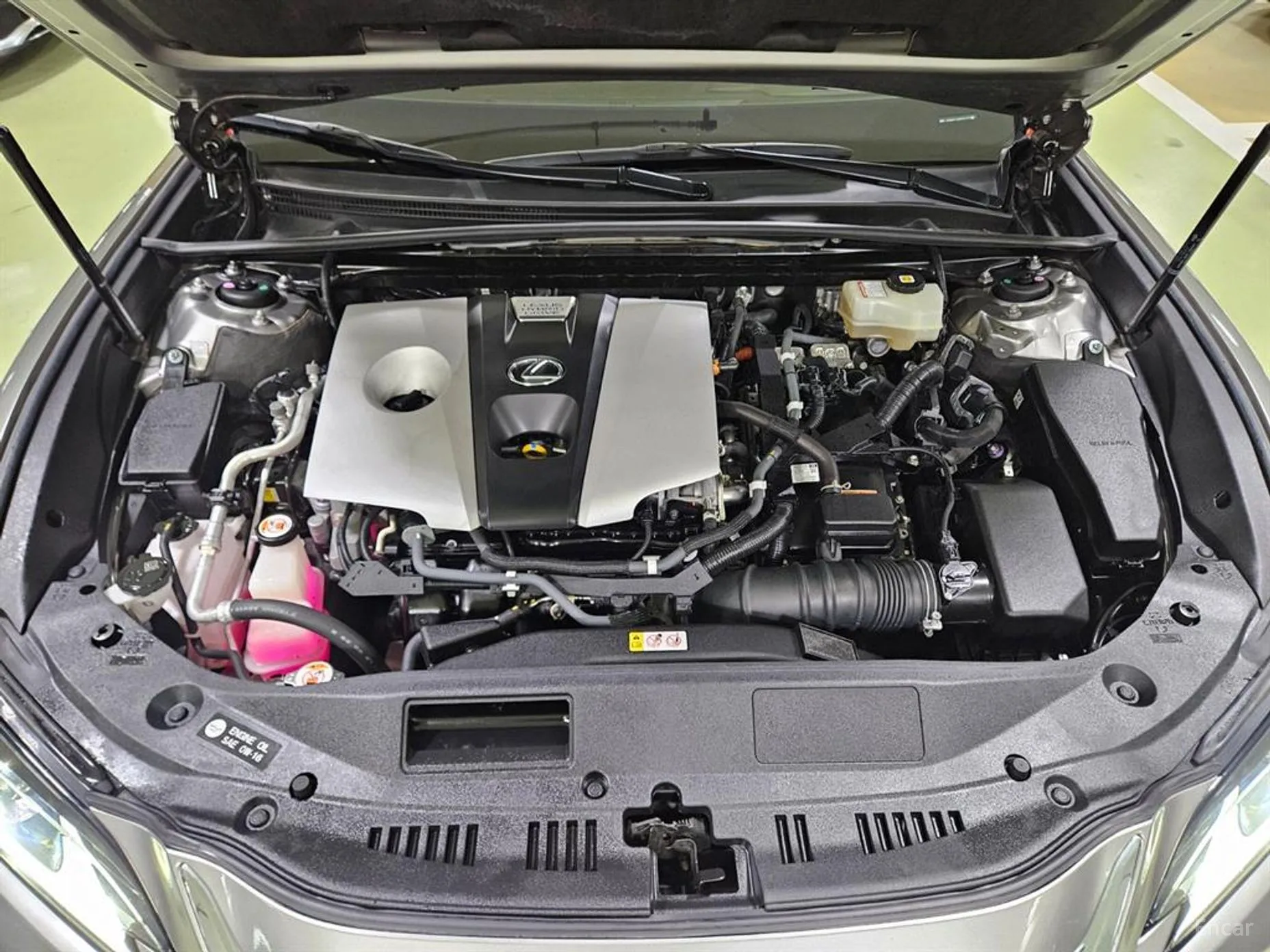 Lexus ES300h 7th Generation превью 6