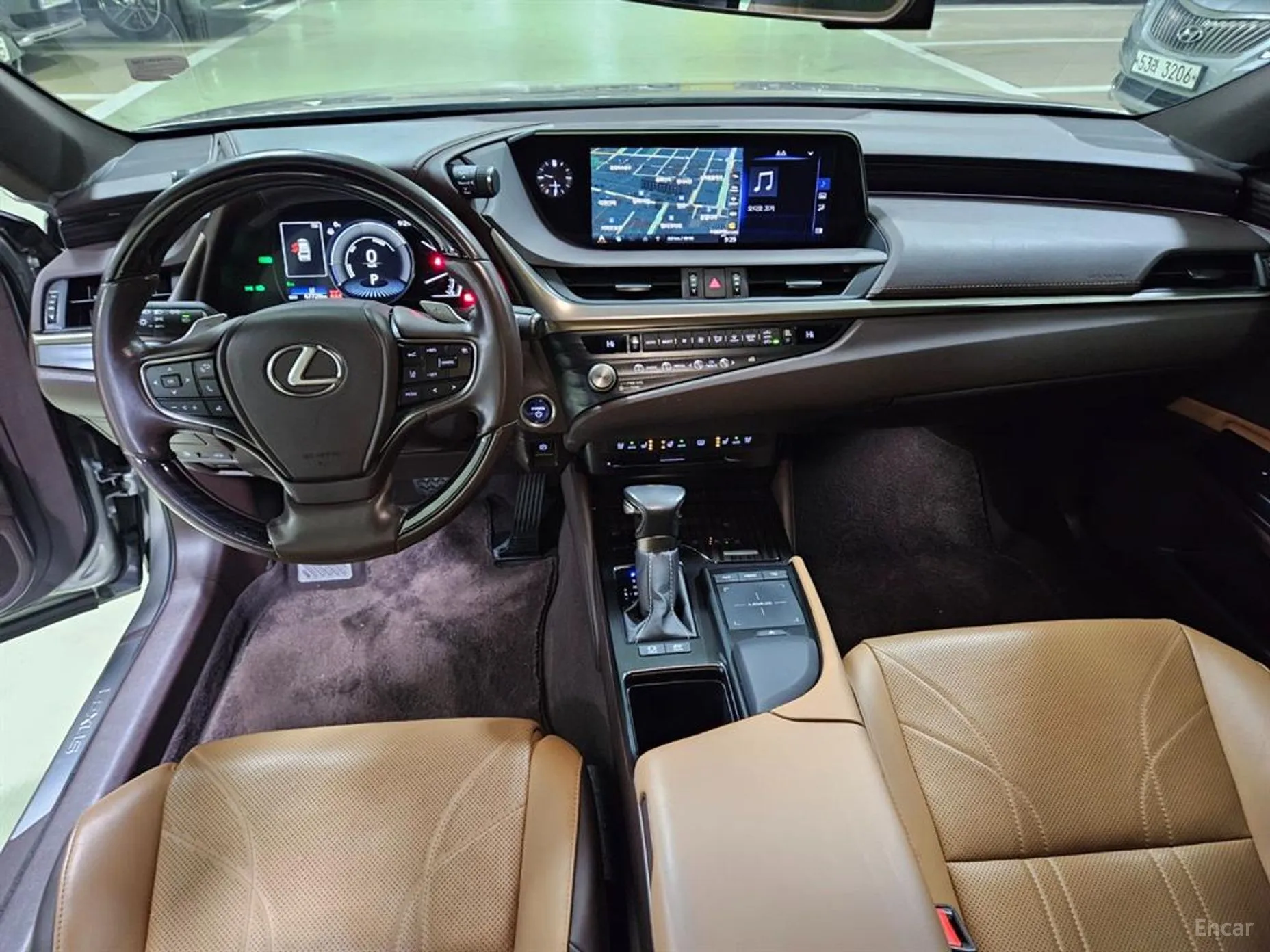 Lexus ES300h 7th Generation превью 7