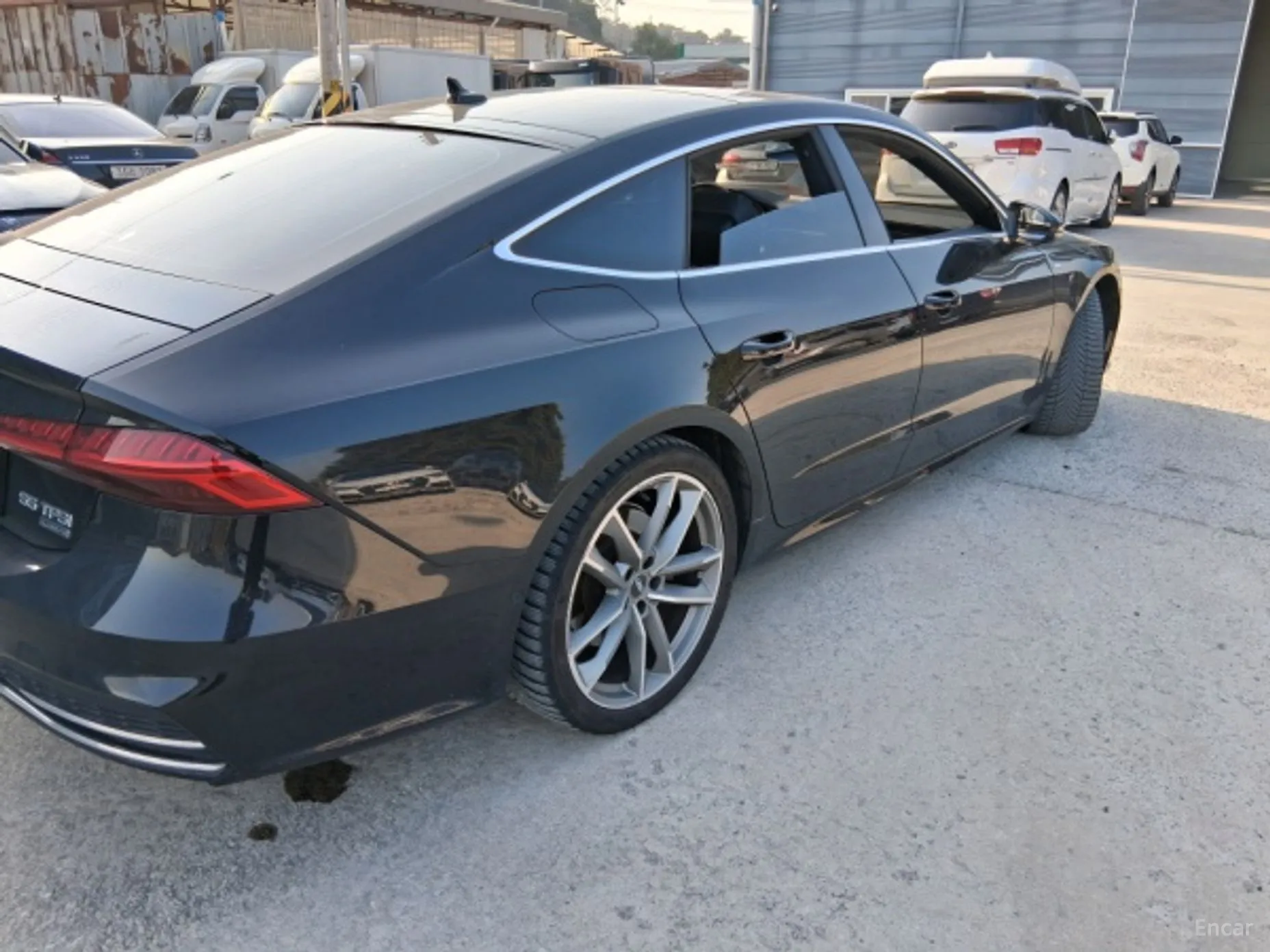 Audi A7 (4K)