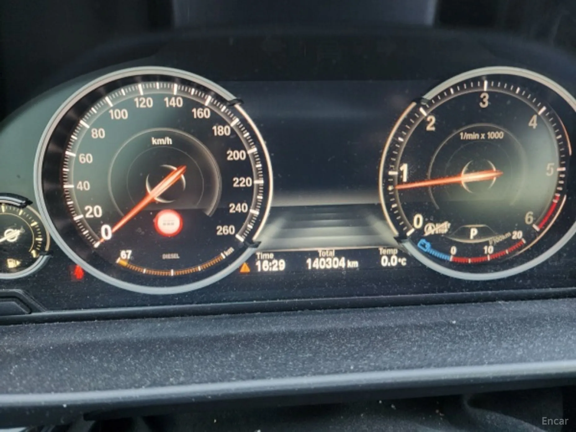 BMW 5 Series (F10) превью 6