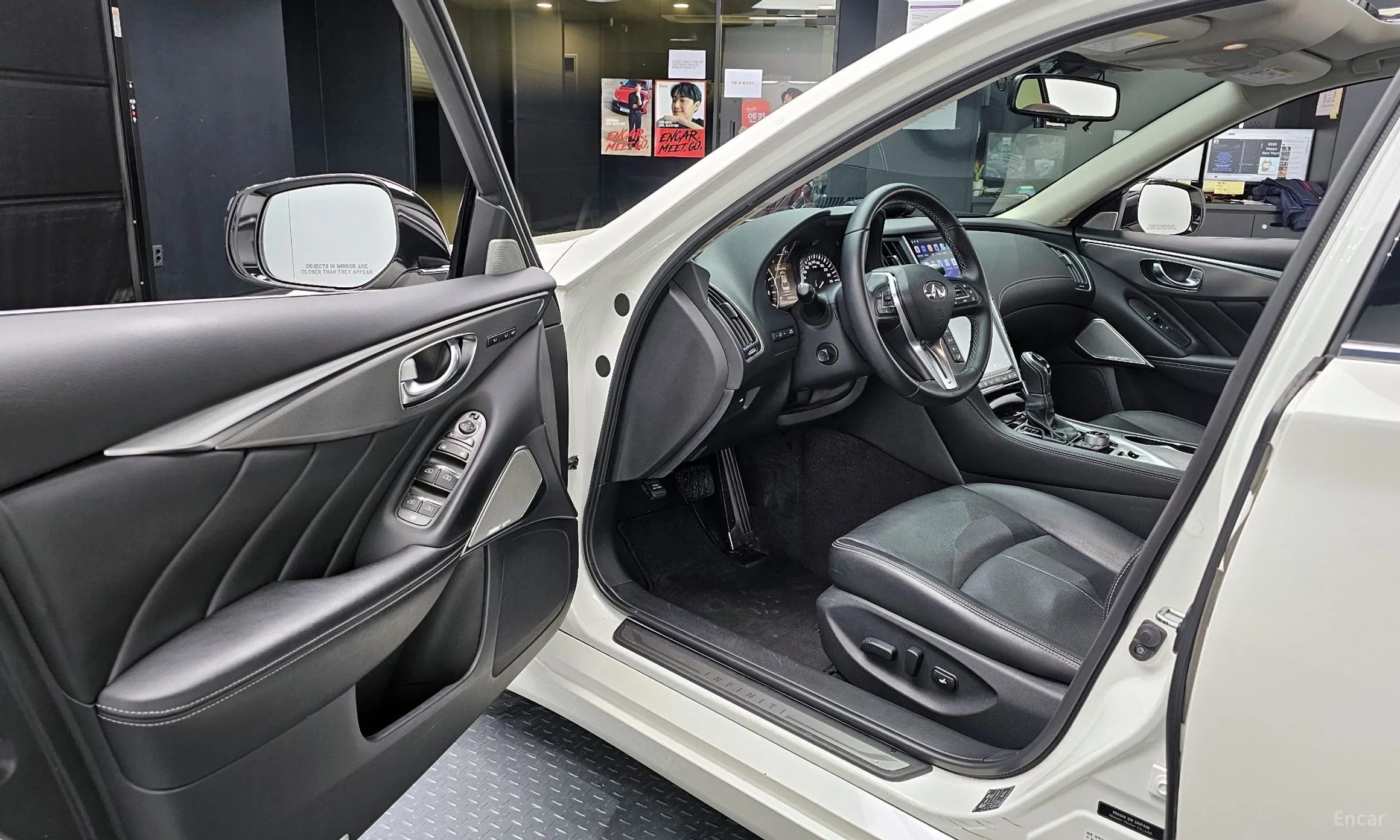 Infiniti Q50 превью 11
