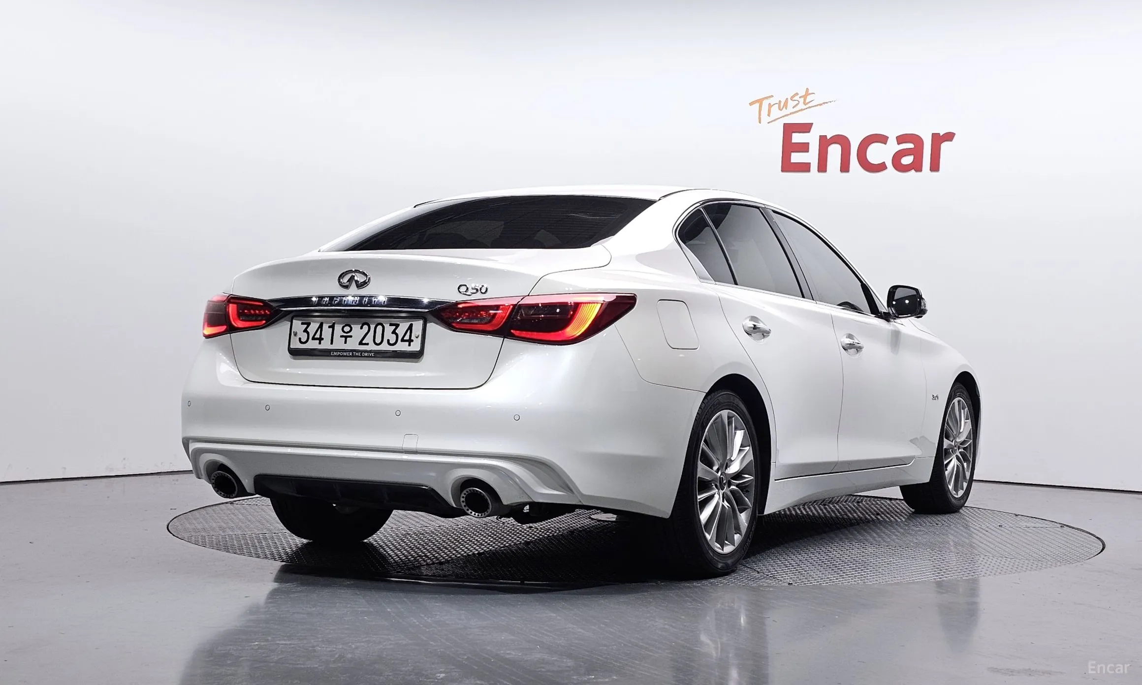 Infiniti Q50 превью 2