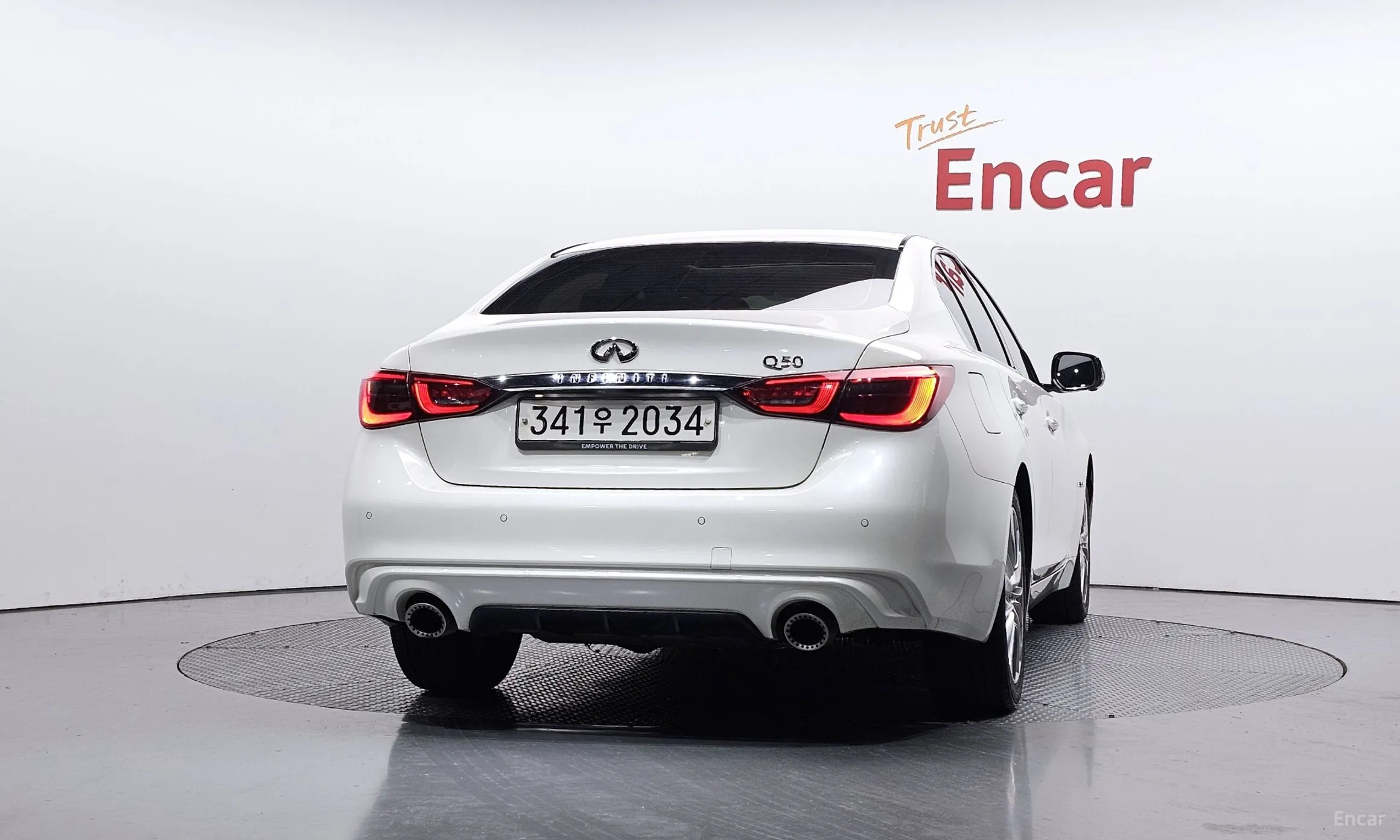 Infiniti Q50 превью 4