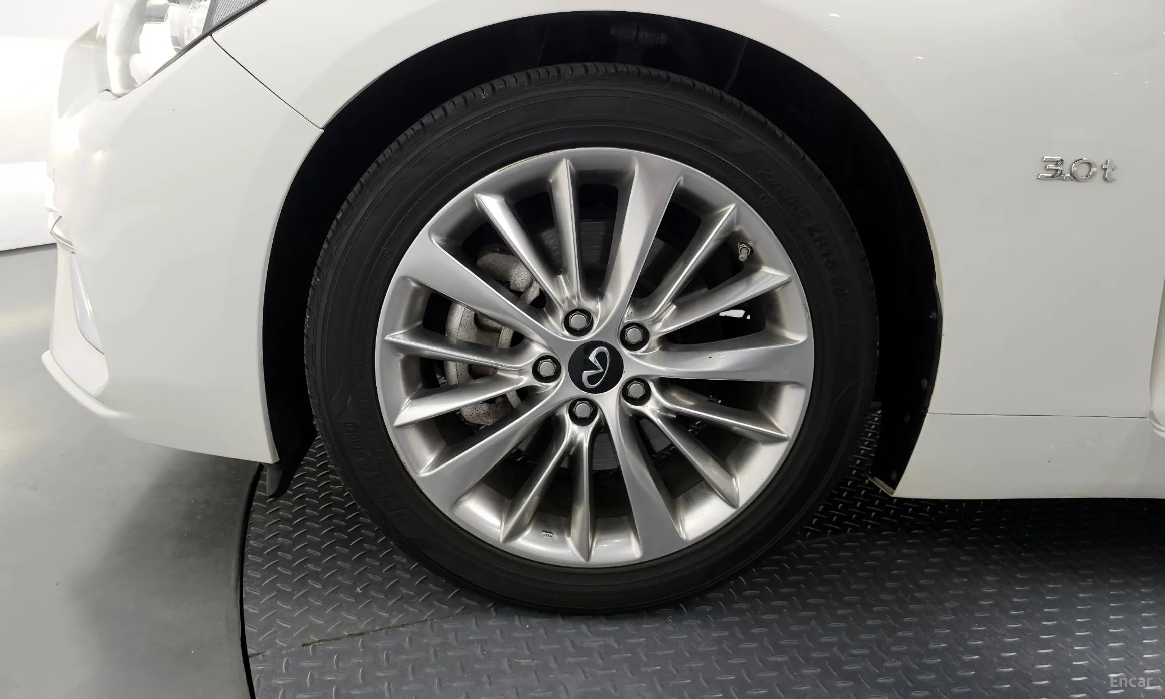 Infiniti Q50 превью 5